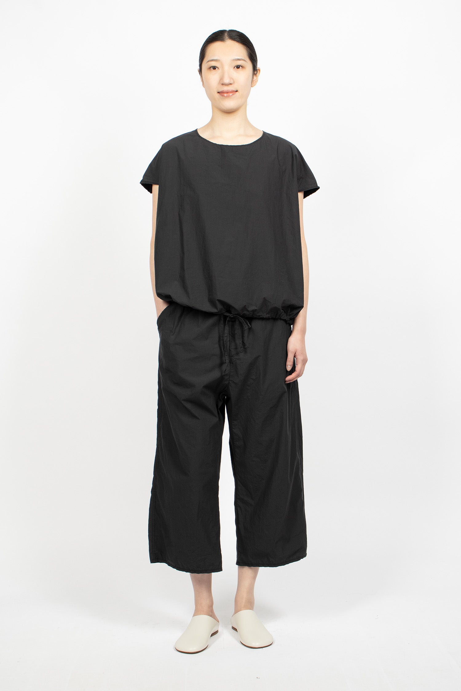 23_178 Wide&Short Trousers TC Black