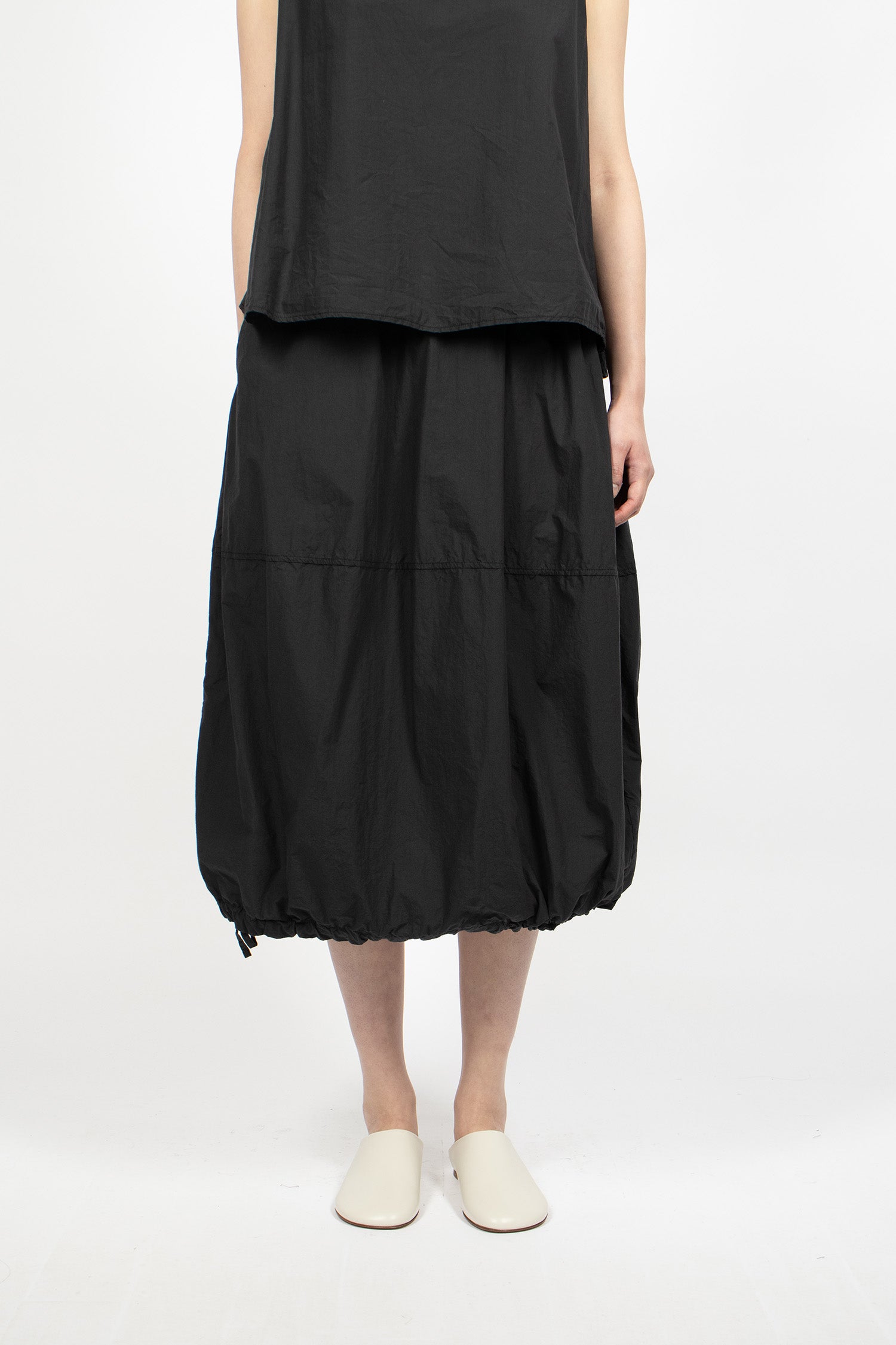 32_38 Balloon Skirt TC Black