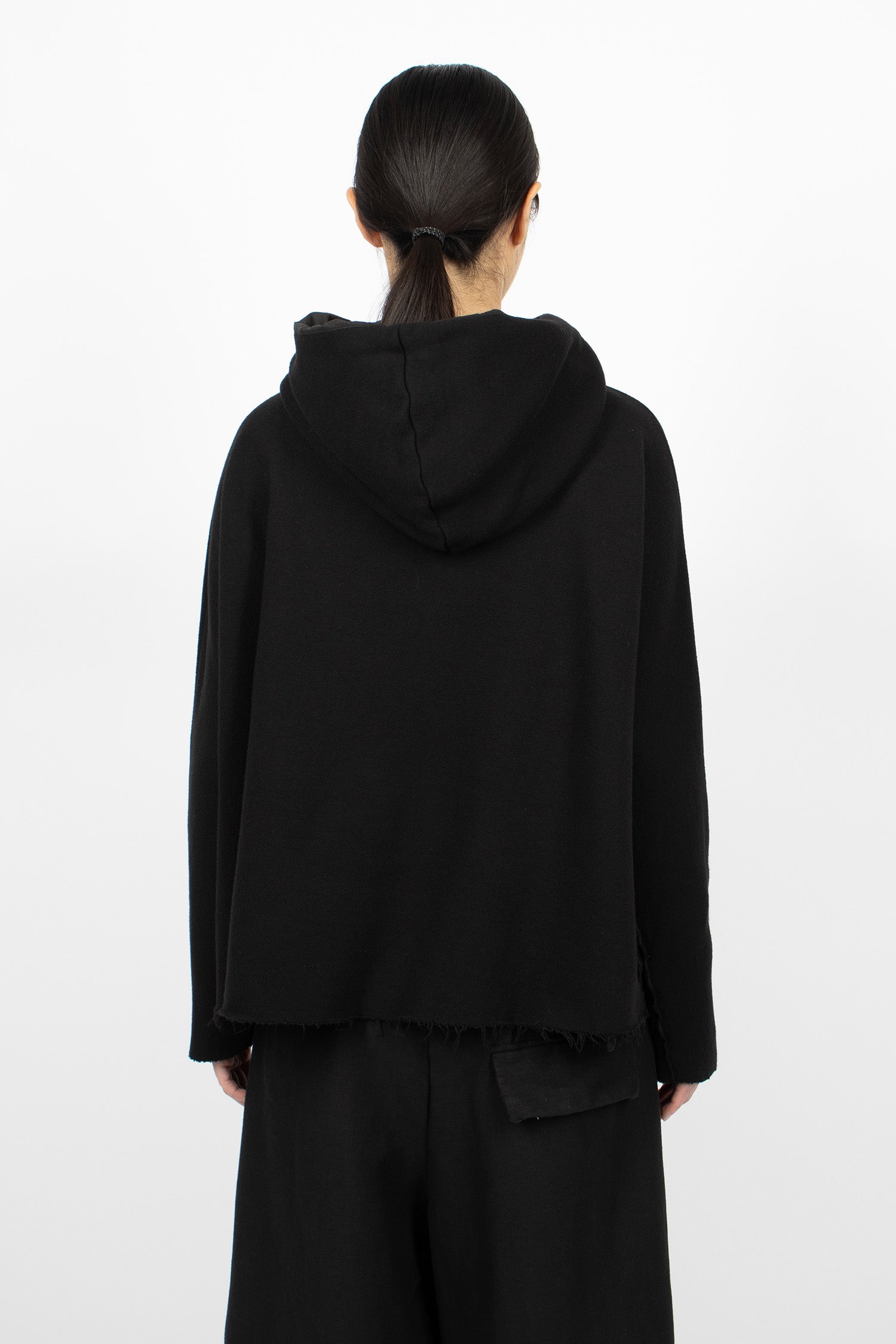 40_248 Soft Hoodie Black