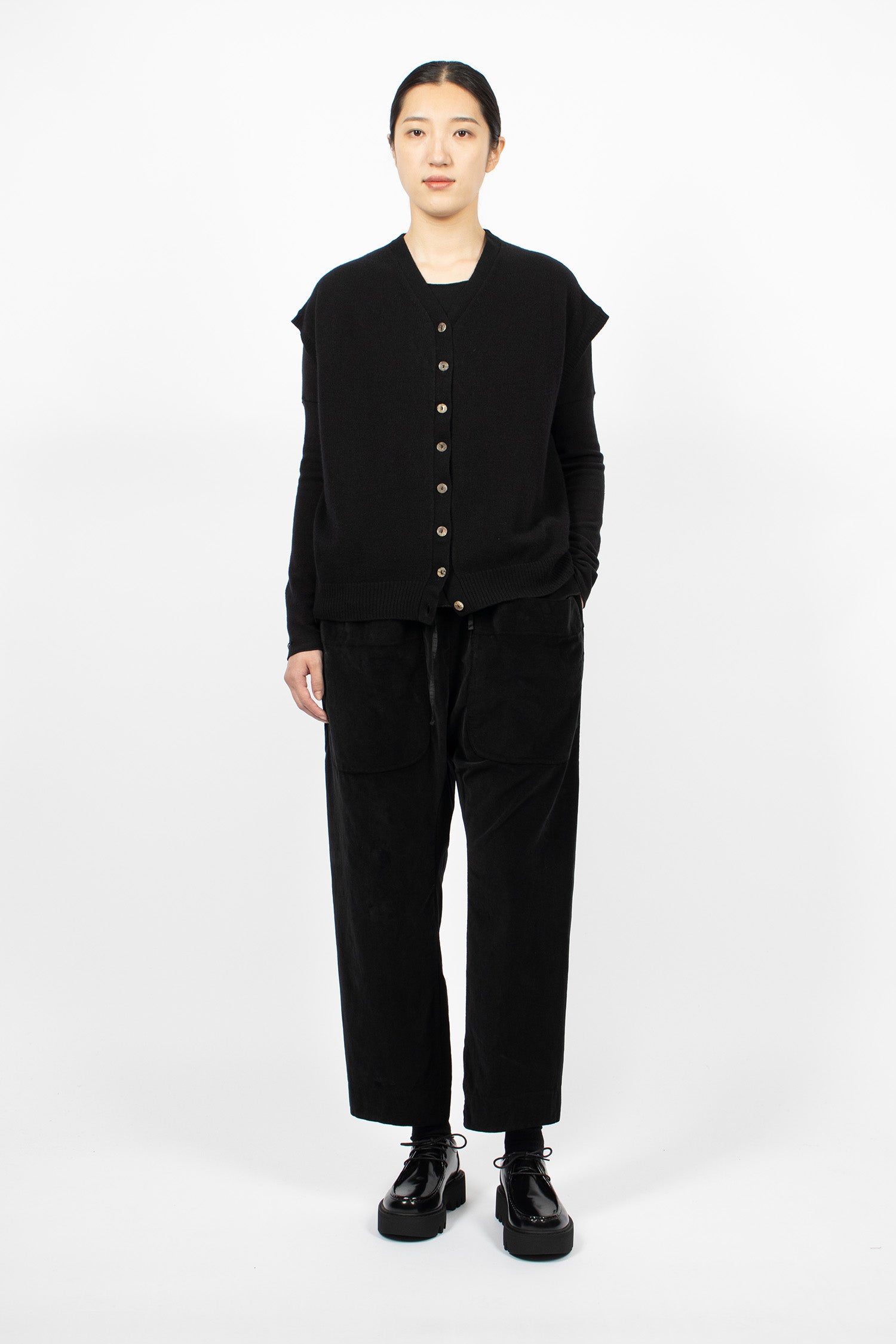 4434 Cashmere Open Vest Black