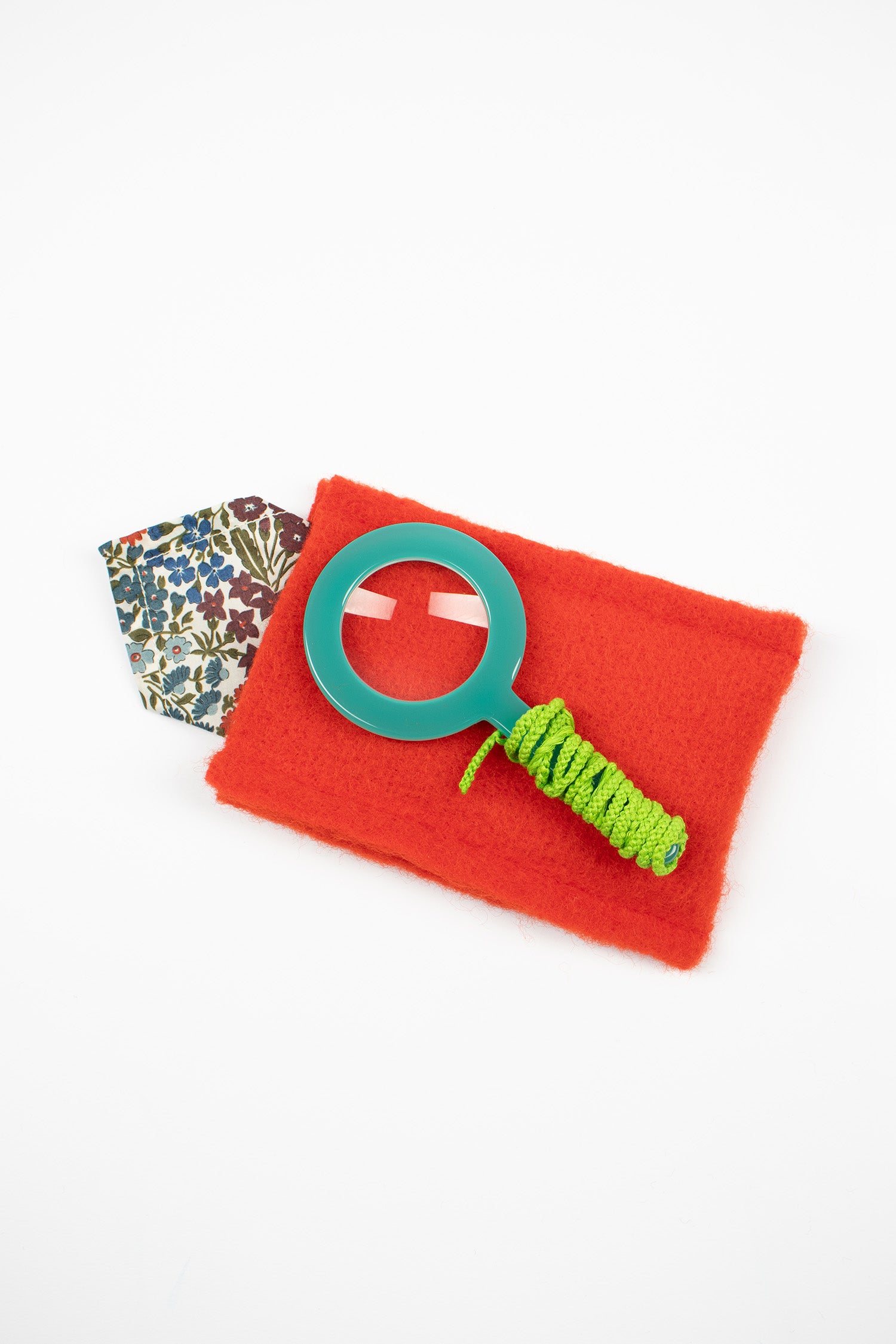 Magnifying Glass Pendant Aqua/Green