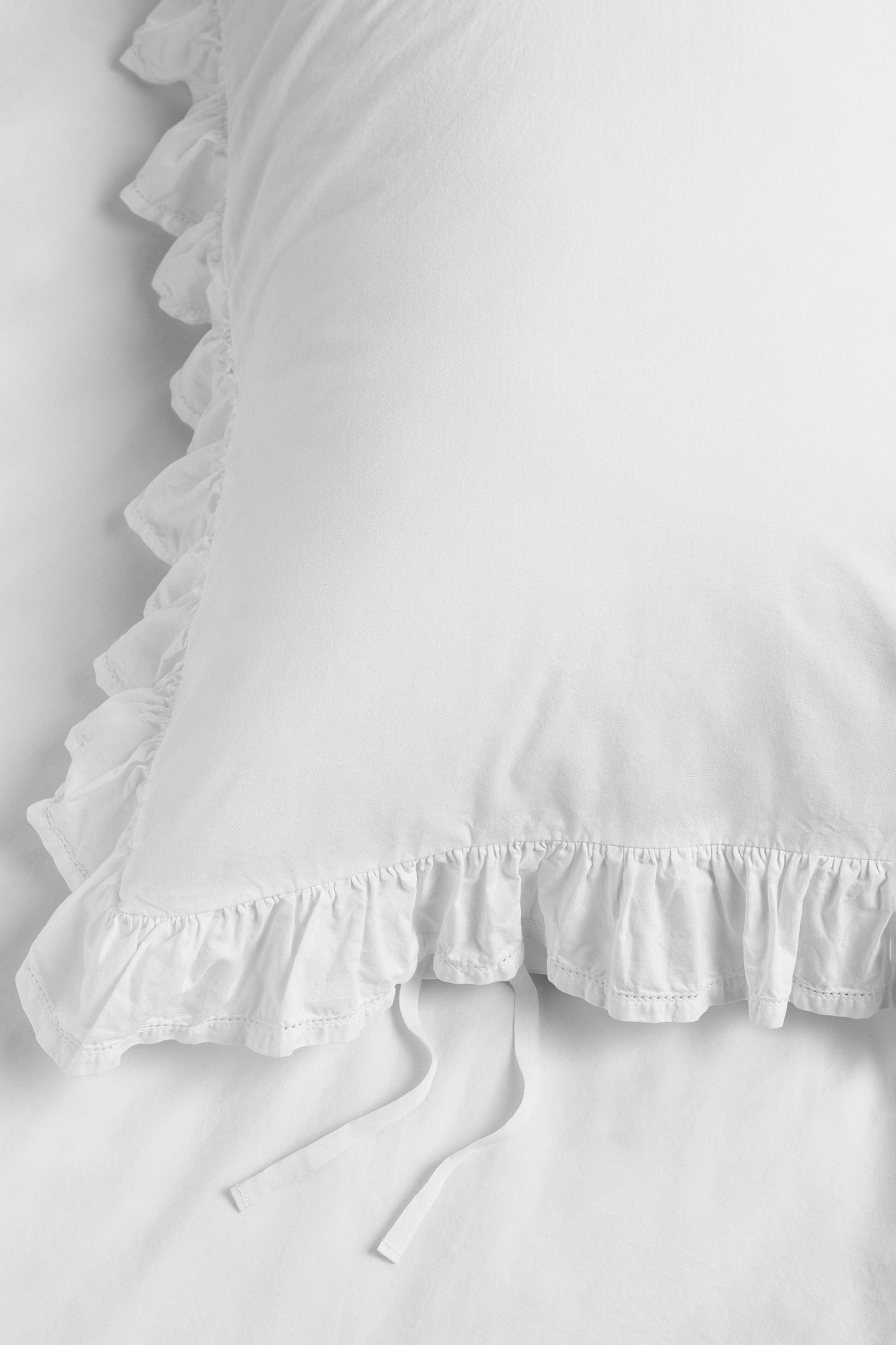 Broderie Anglaise Elodie Pillowcase Broken White