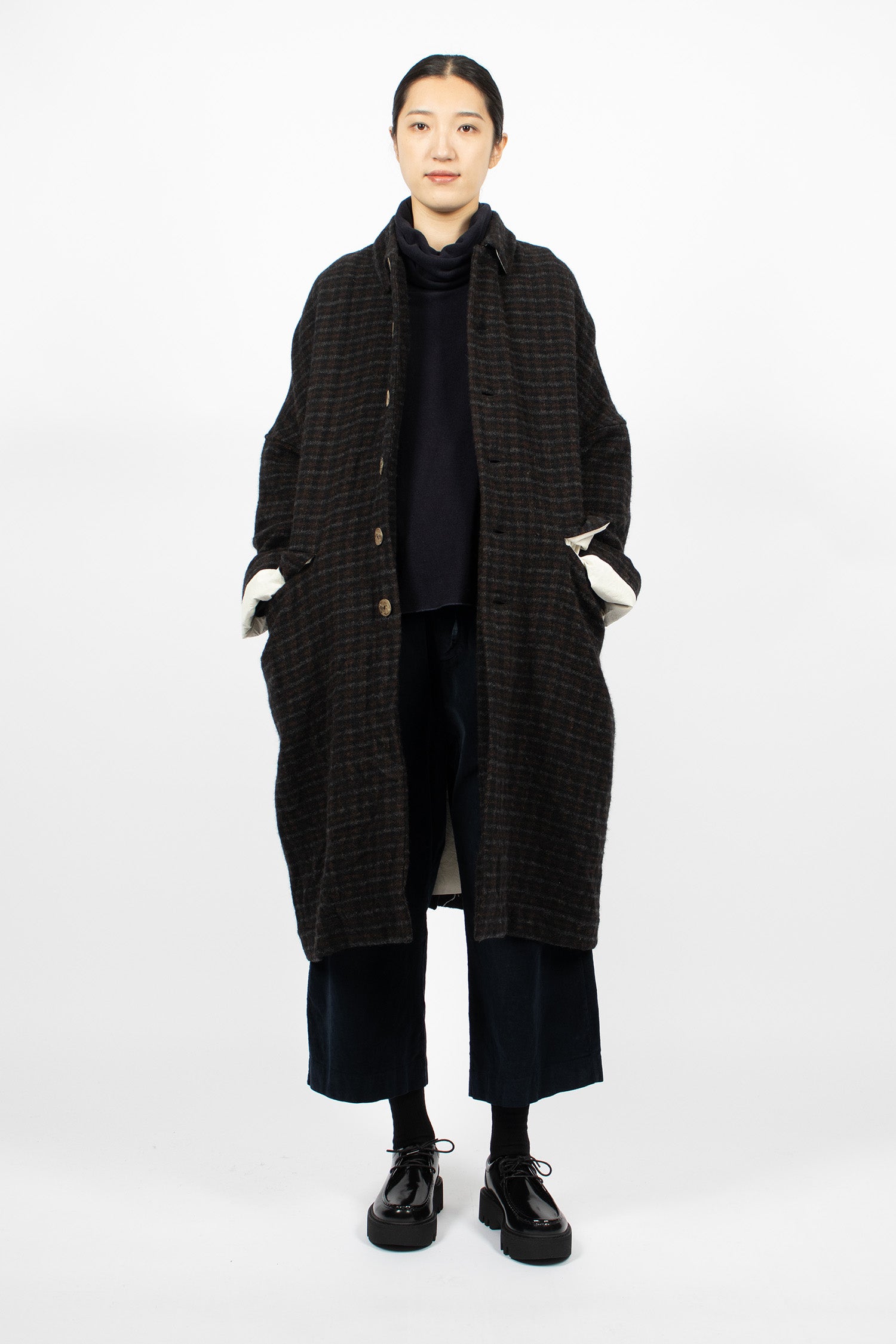 UP#U4553 Upcycled Checked Crash Wool Coat Black