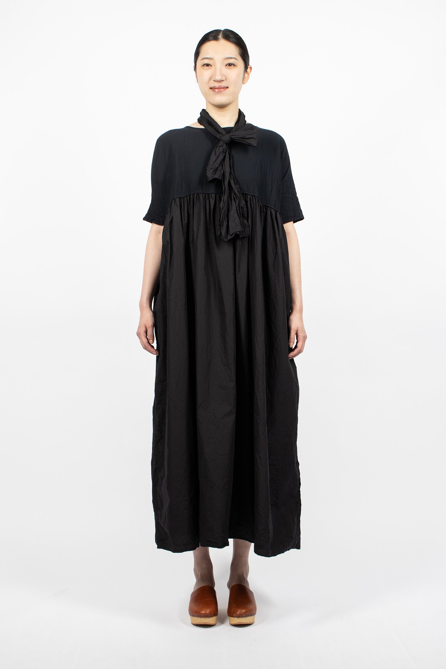 Ama Dress Black