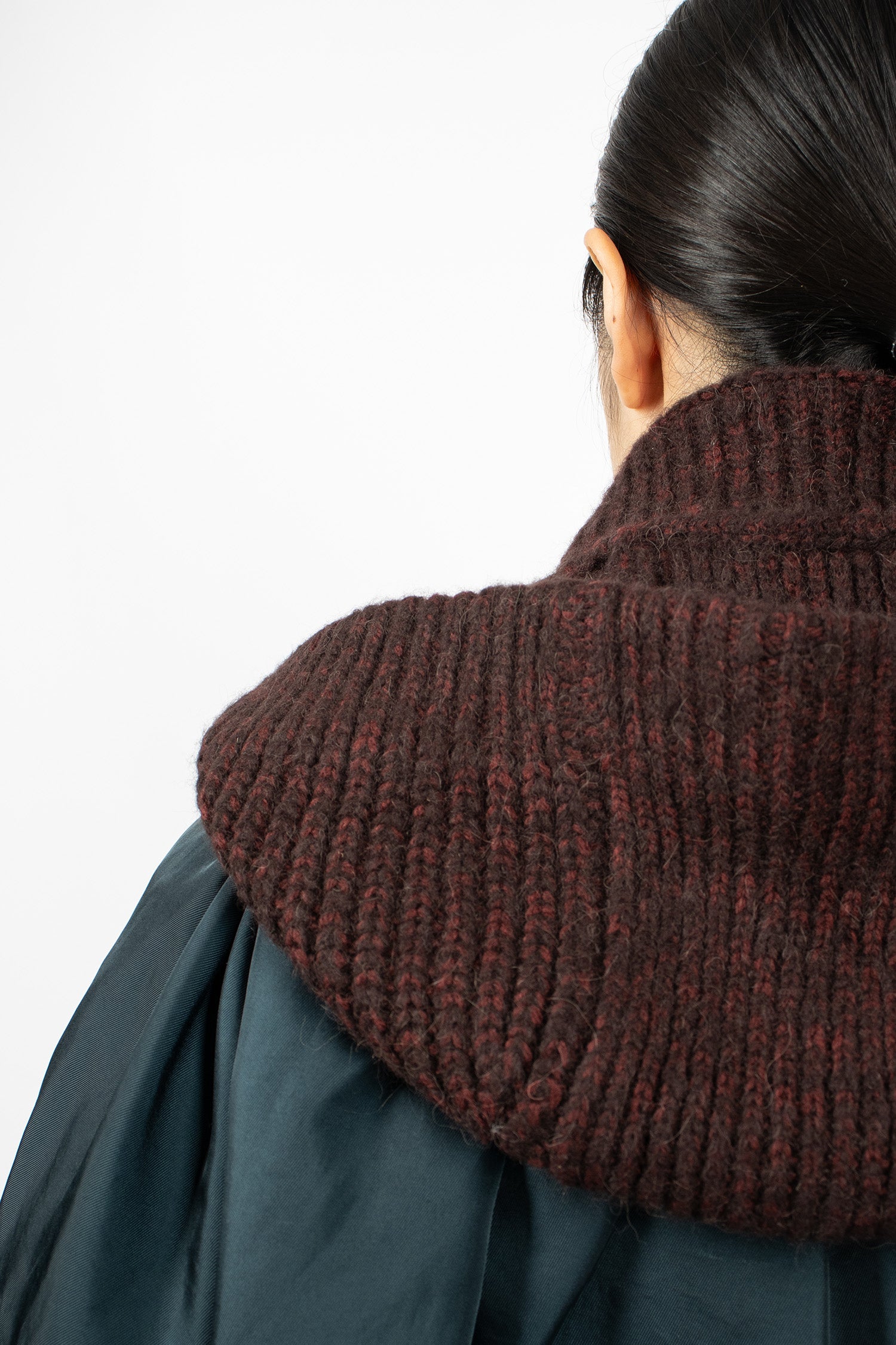 Hooded Wool Scarf Wine