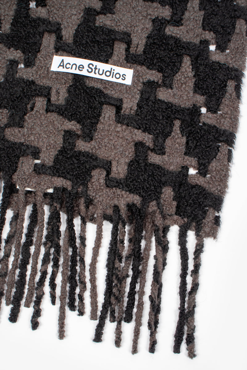 Houndstooth Scarf Black/Grey – Envoy of Belfast
