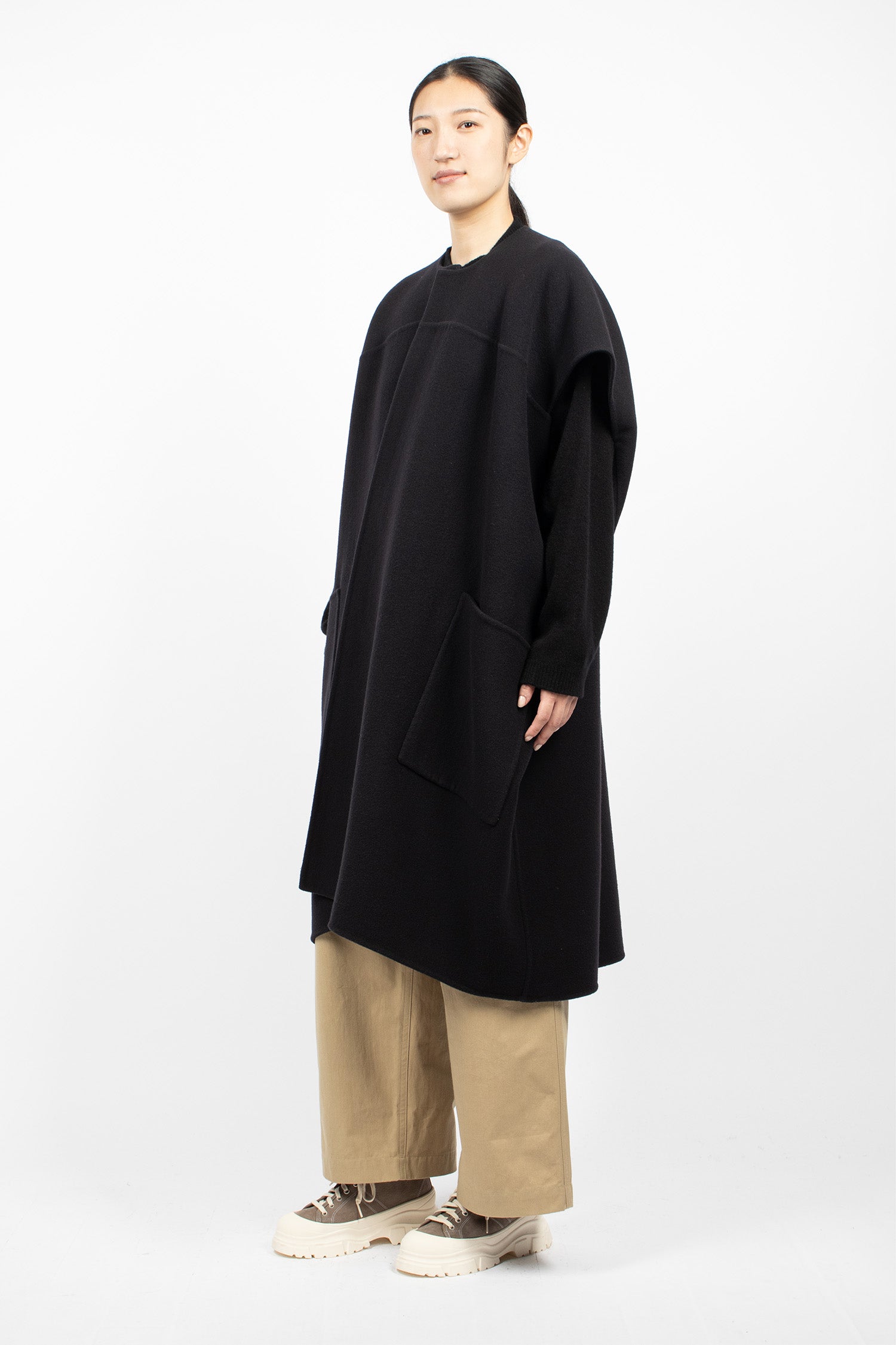 Ciovo Sleeveless Coat Midnight