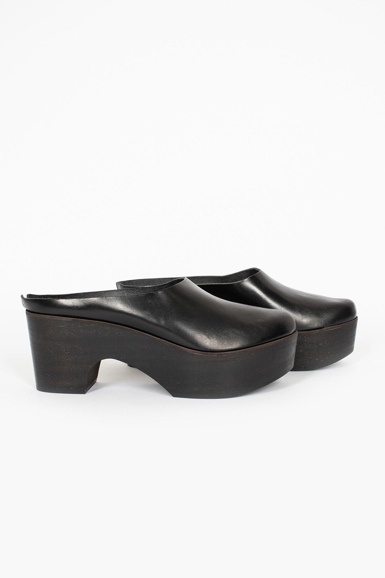 Heeled Sabot Clog Black