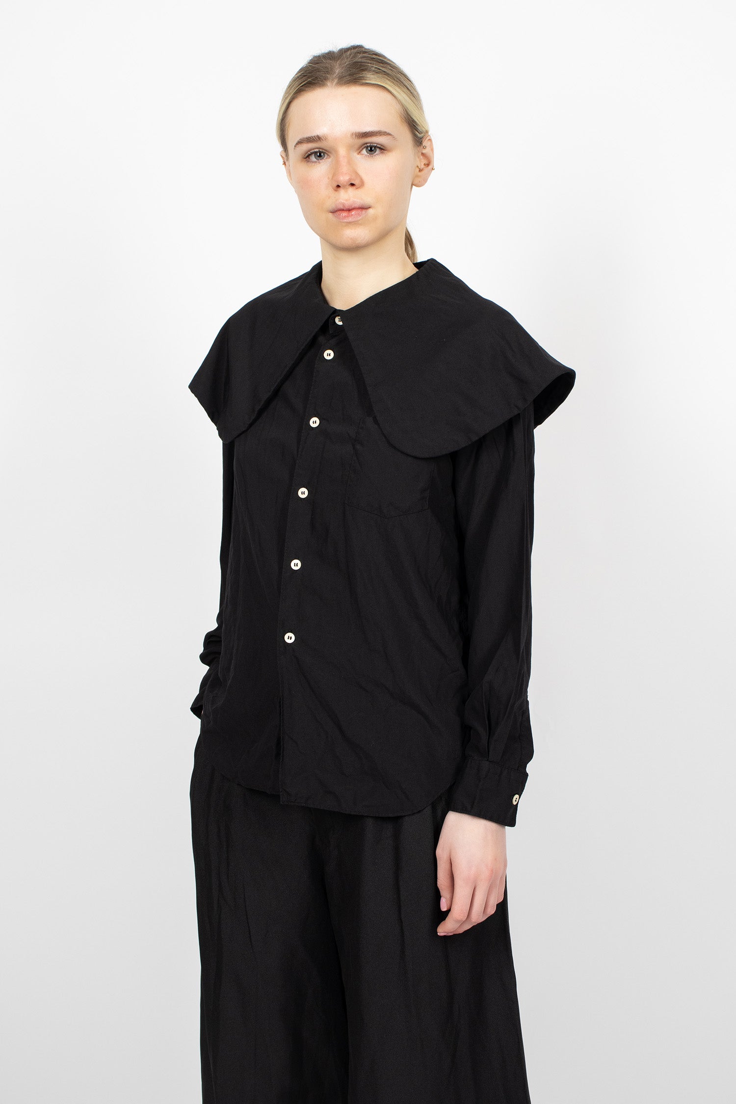 Peter Pan Collar Shirt Black