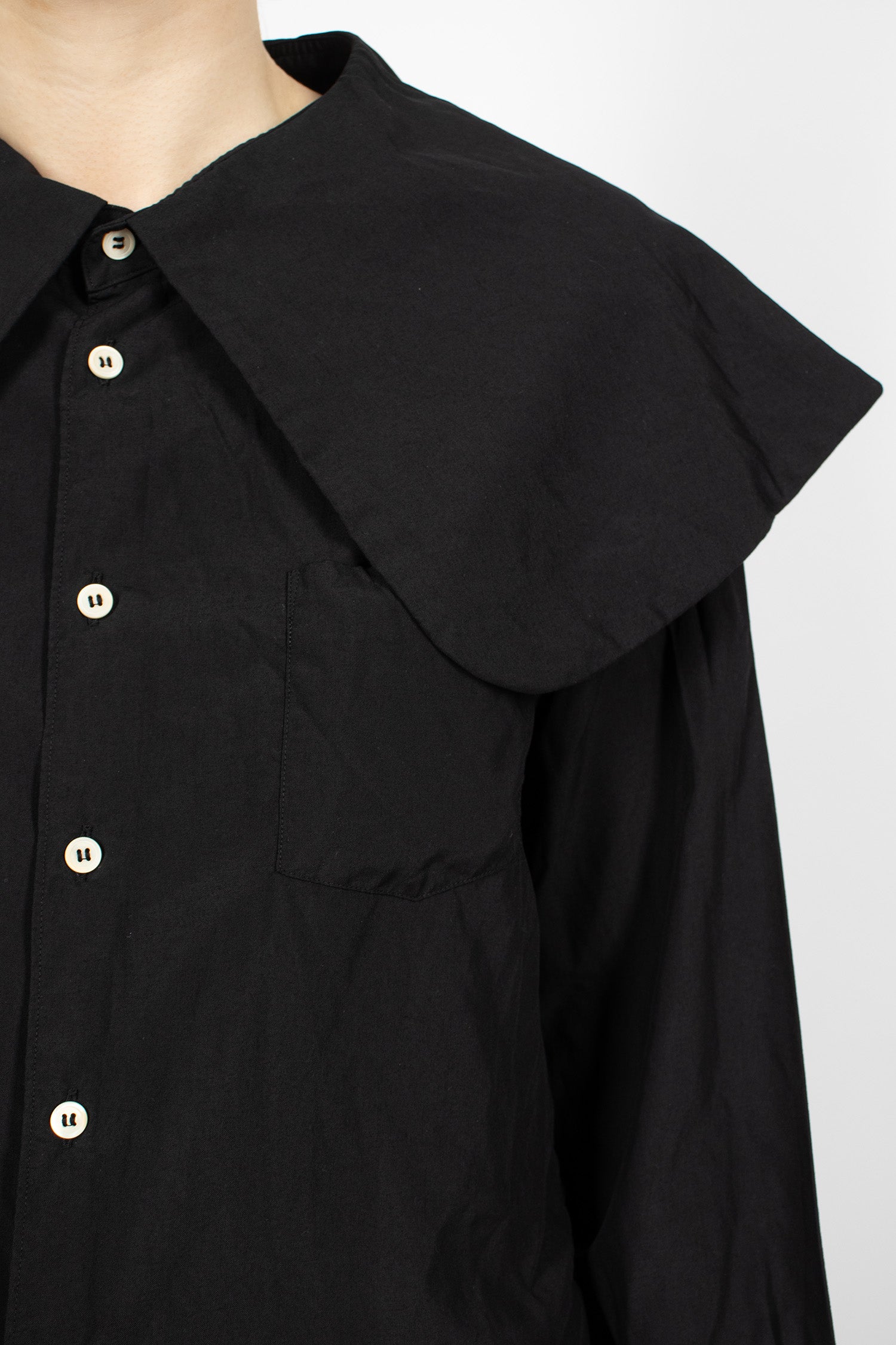 Peter Pan Collar Shirt Black