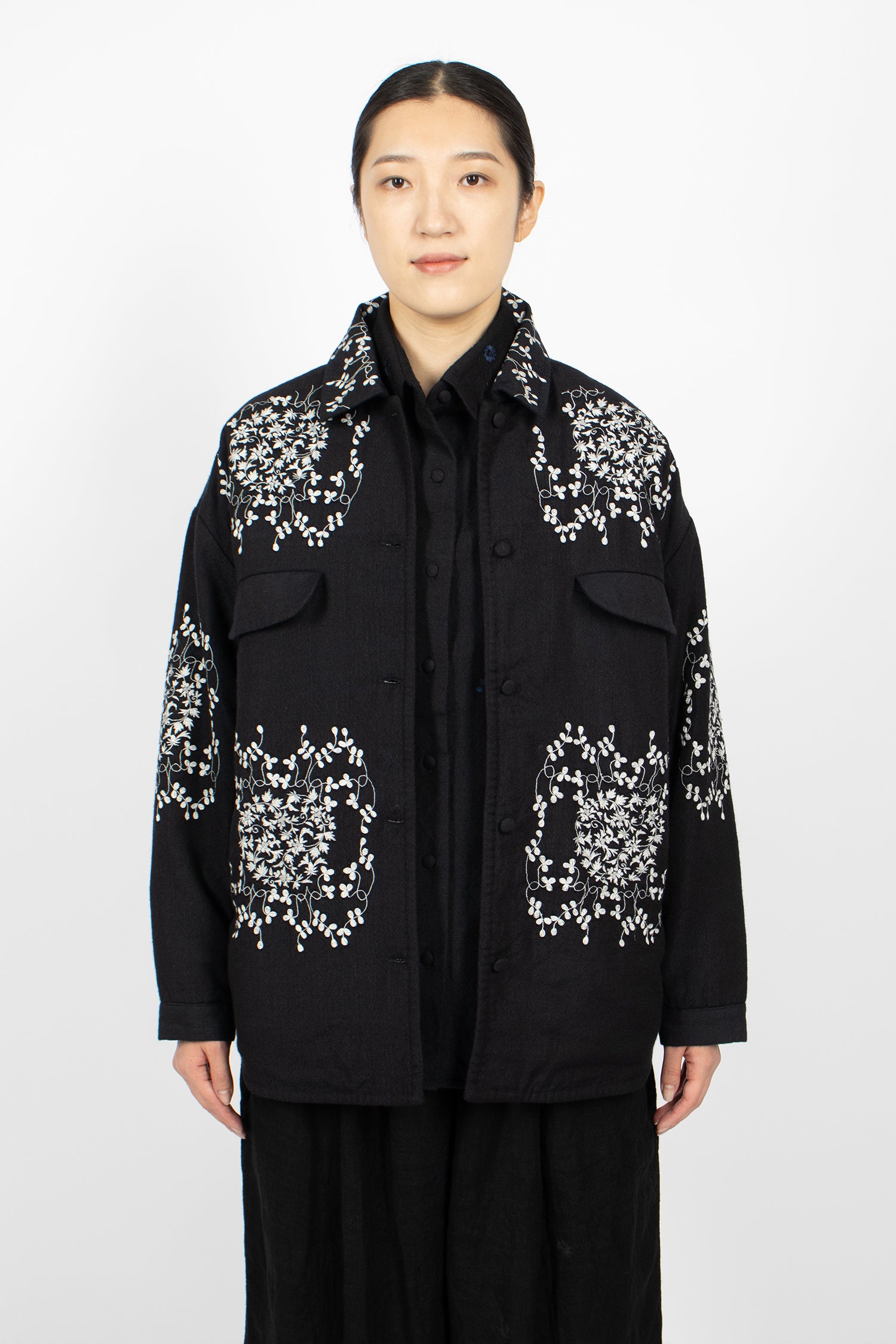 Padded Emblem Flower Embroidered Blouson Black Navy