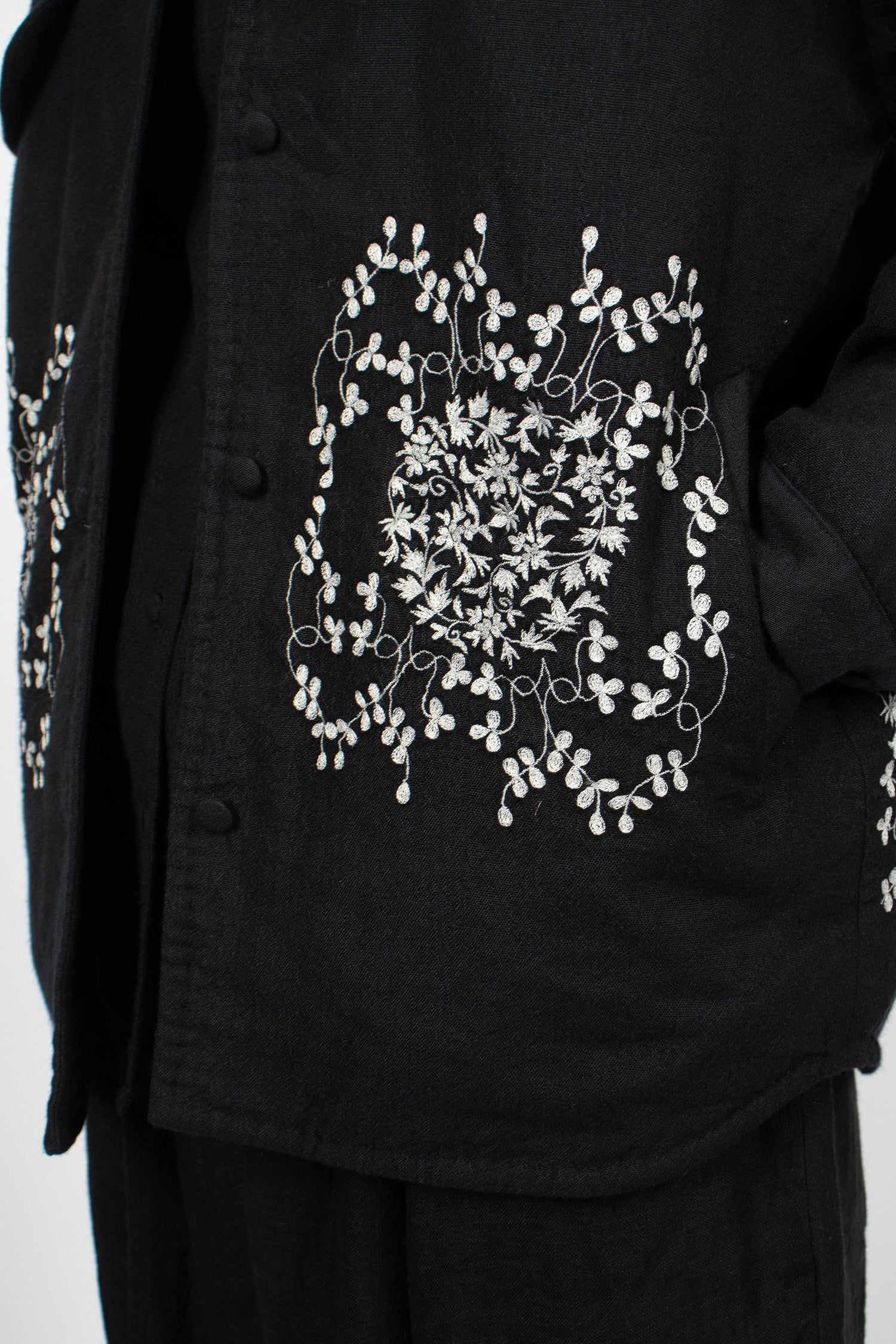 Padded Emblem Flower Embroidered Blouson Black Navy