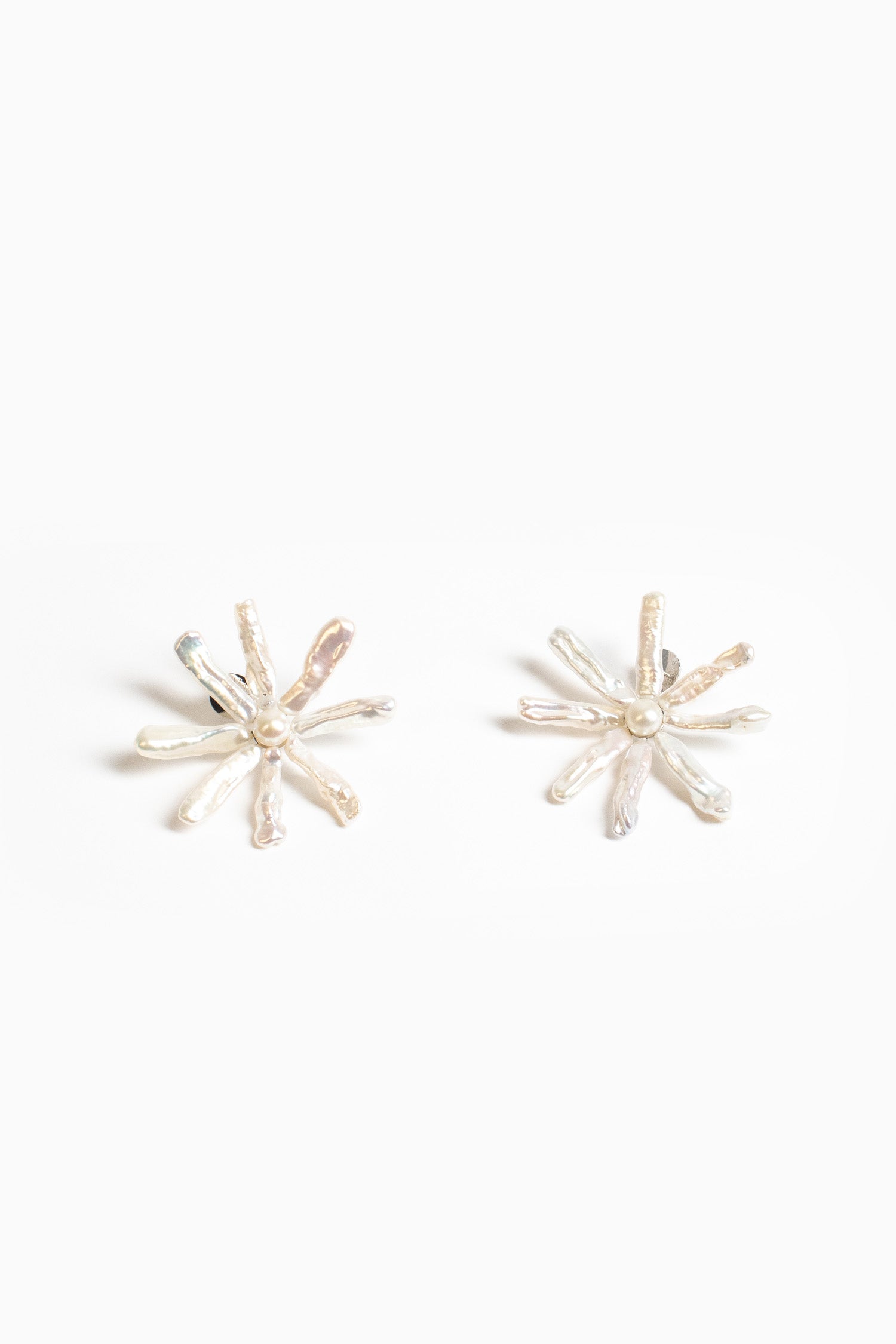 Blooming Flower Pearl Earrings