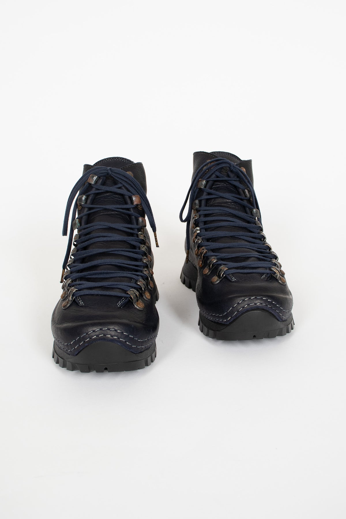 VS19 Full Grain Mountain Boots CV185T