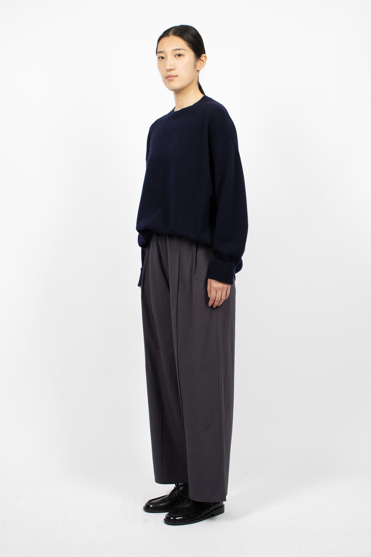 Luce Pintuck Trouser Navy