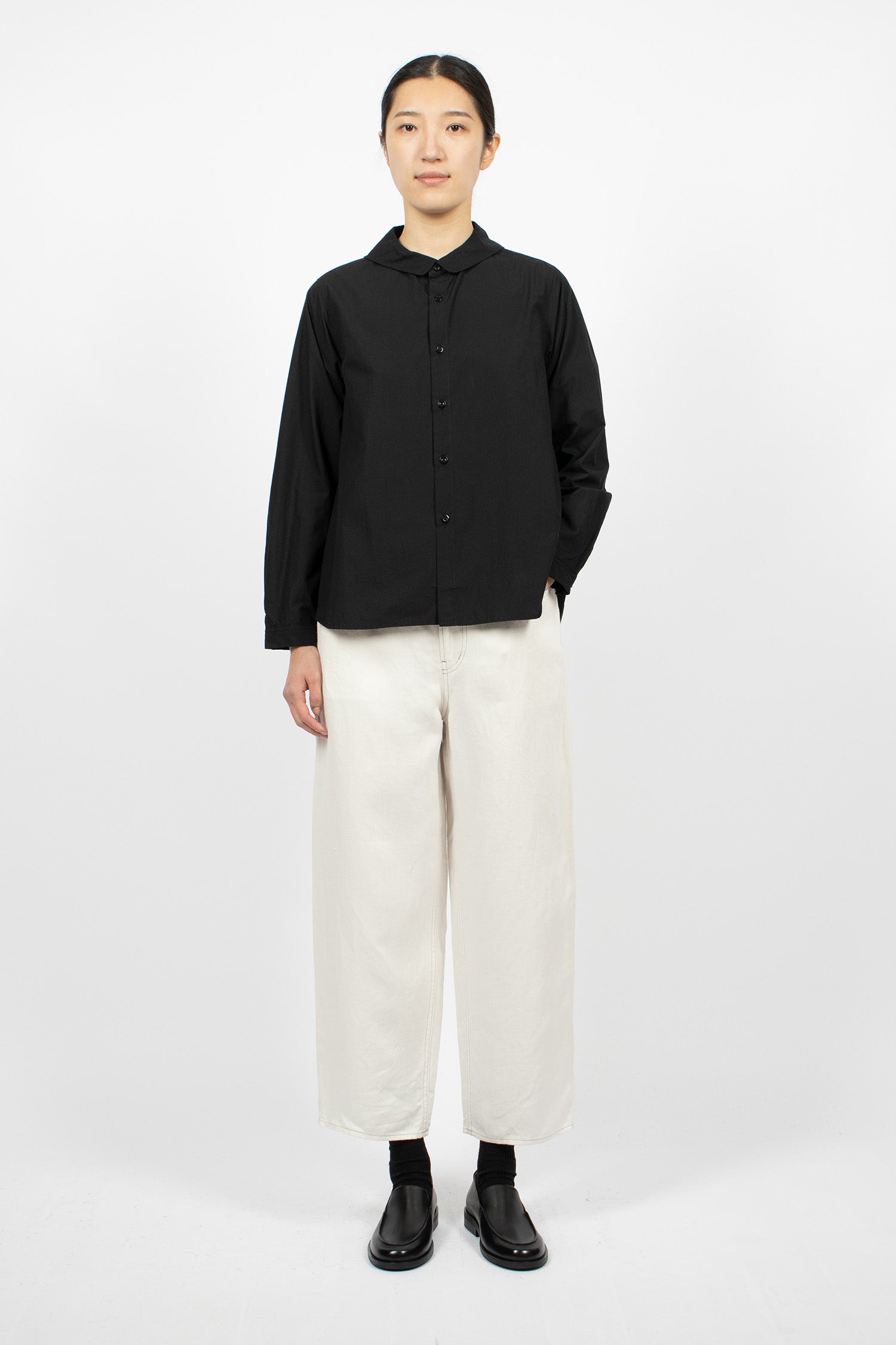 Round Collar Blouse Black