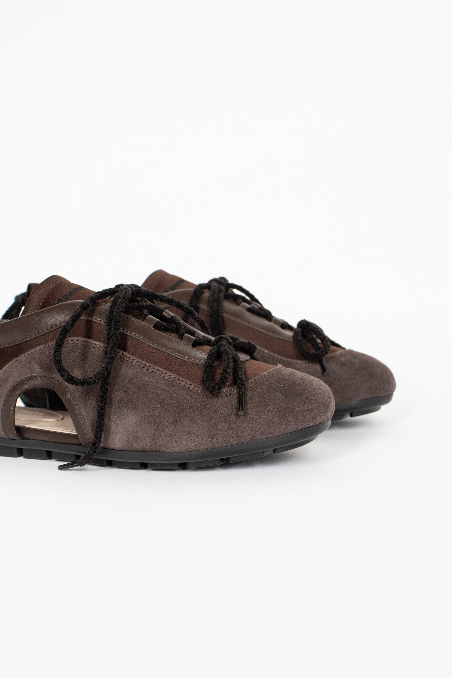 Cutout Ballerina Grip Trainer Chocolate