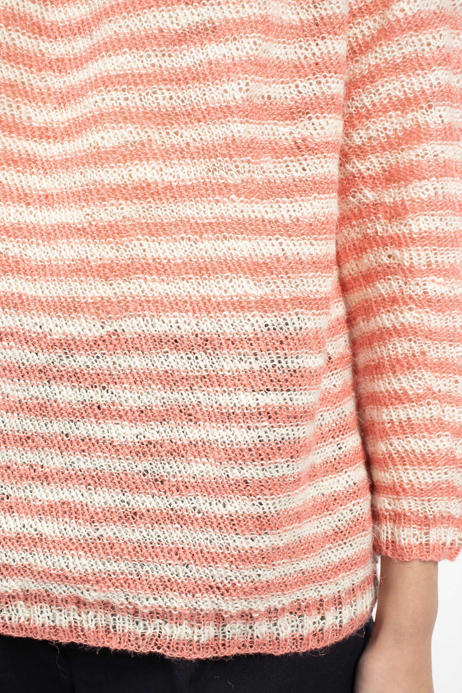 Hand-Knitted Crew Neck Sweater Pink/White