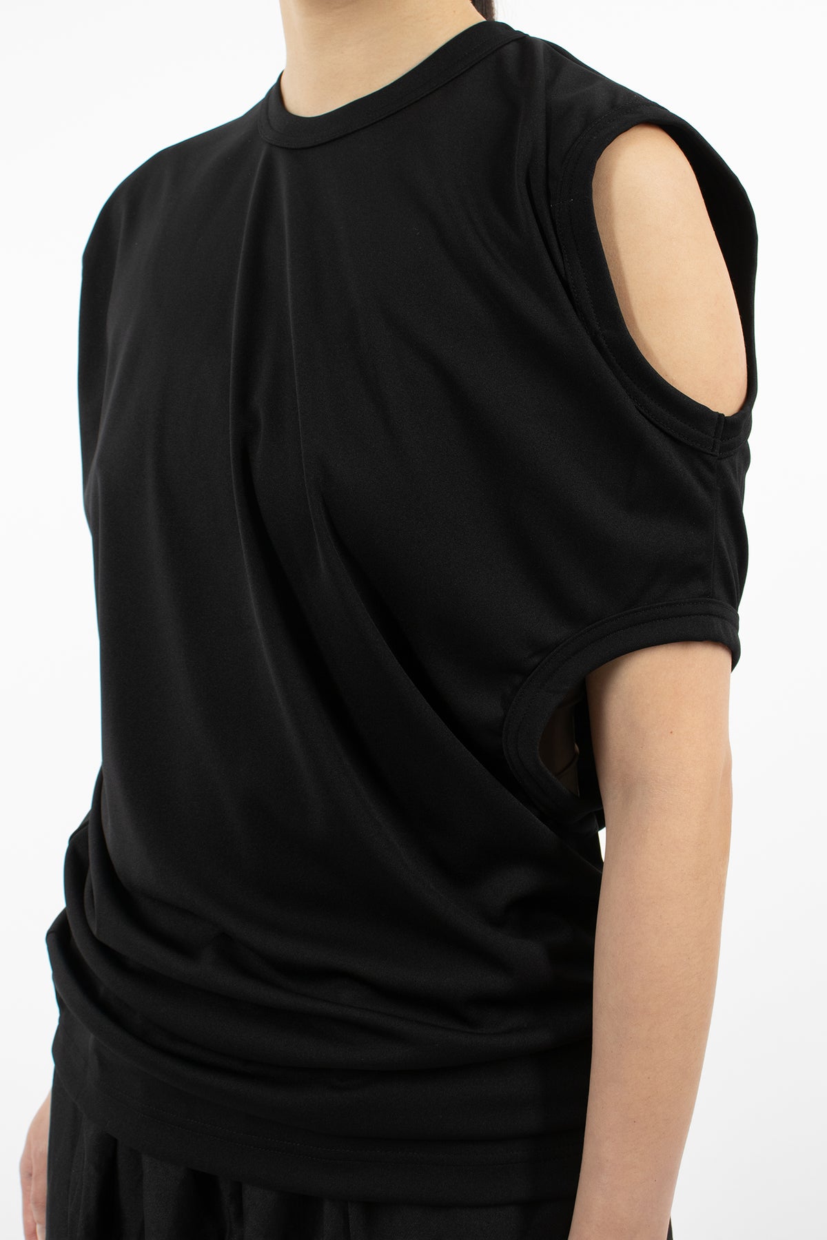 Asymmetric T-Shirt Black