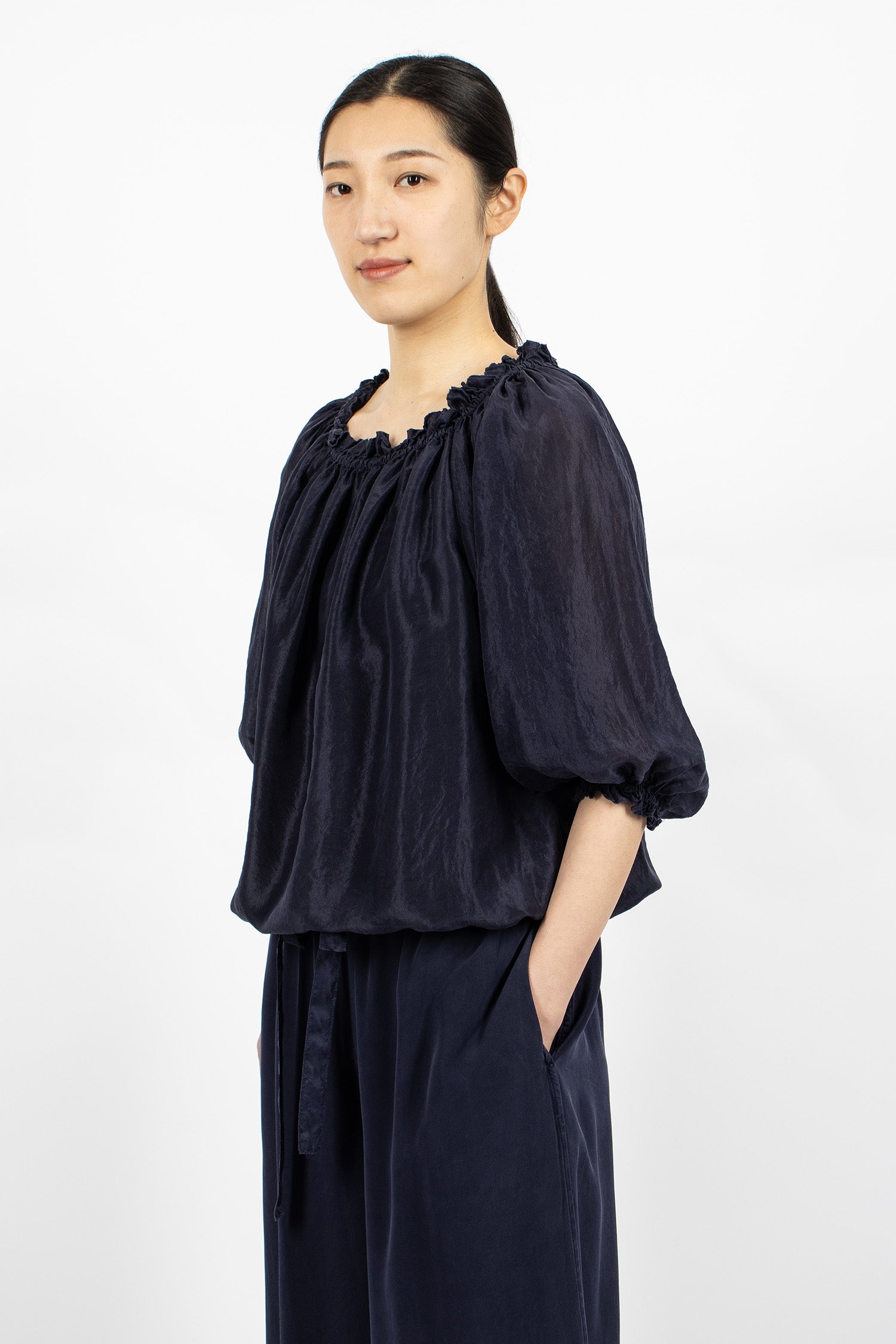 Mitti Top Black Blue