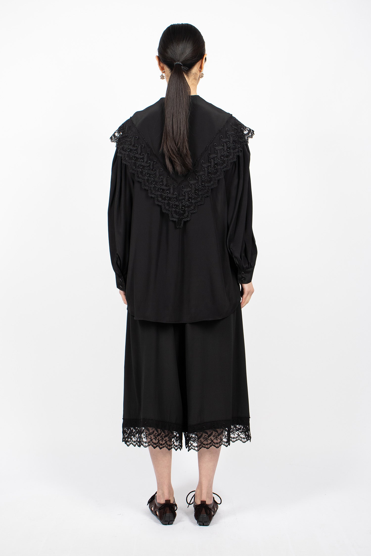 Cropped Lace Trim Negligee Trousers Black