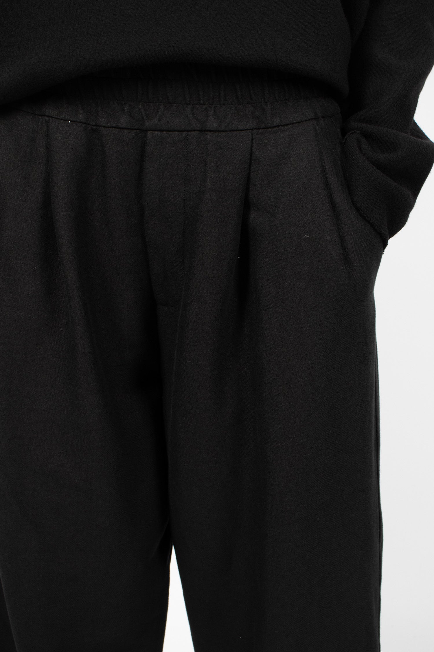 U23130 Bragoni Black