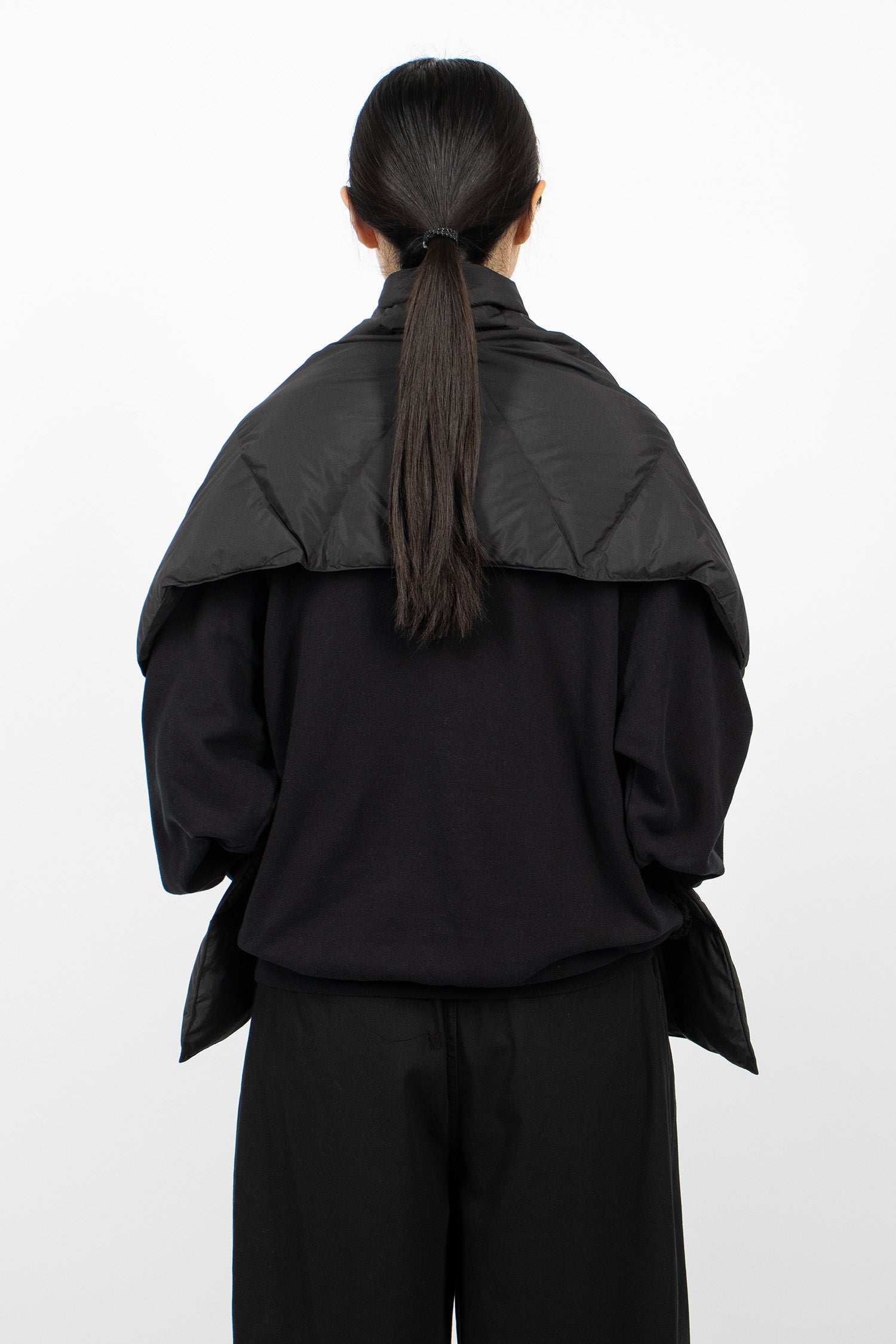 Down Poncho Muffler Black