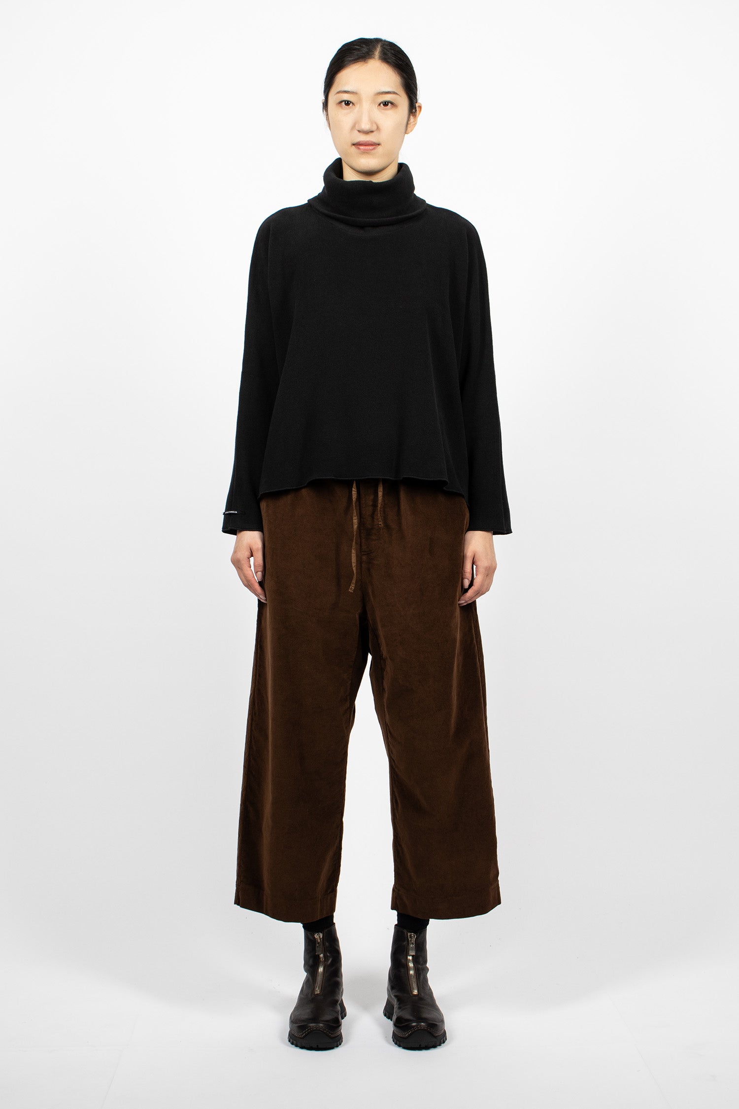 1938 Short Turtleneck Black