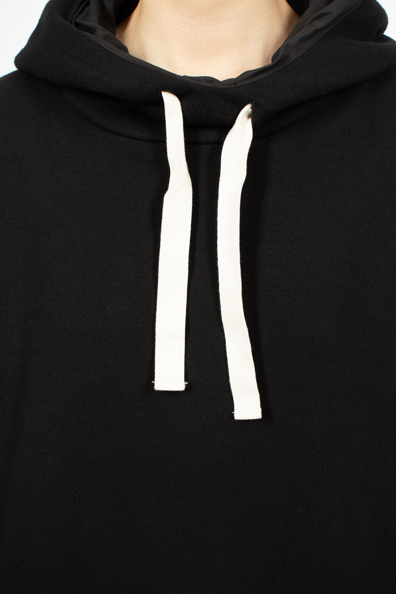 40_248 Soft Hoodie Black