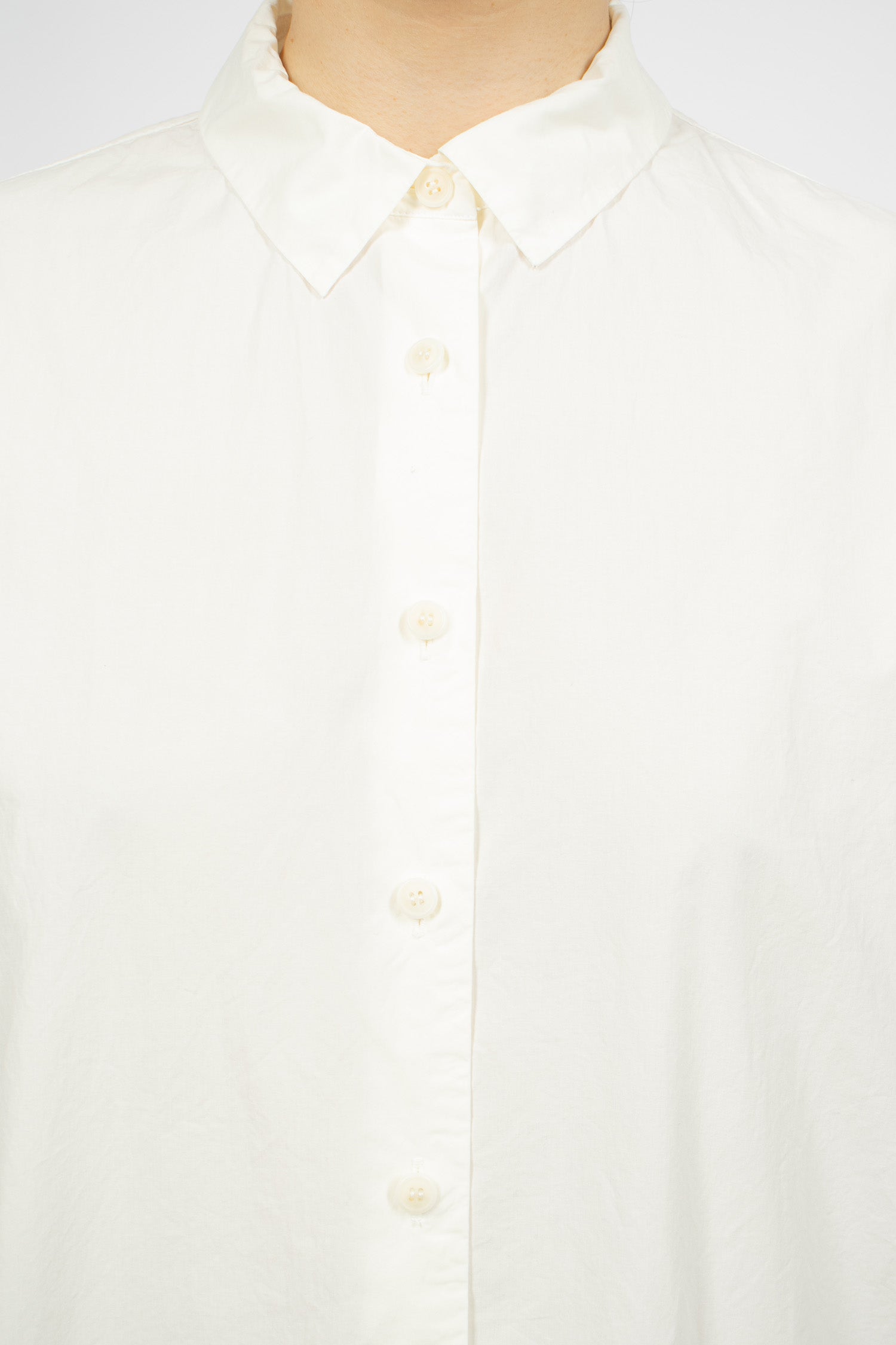Atoless Shirt Off-White
