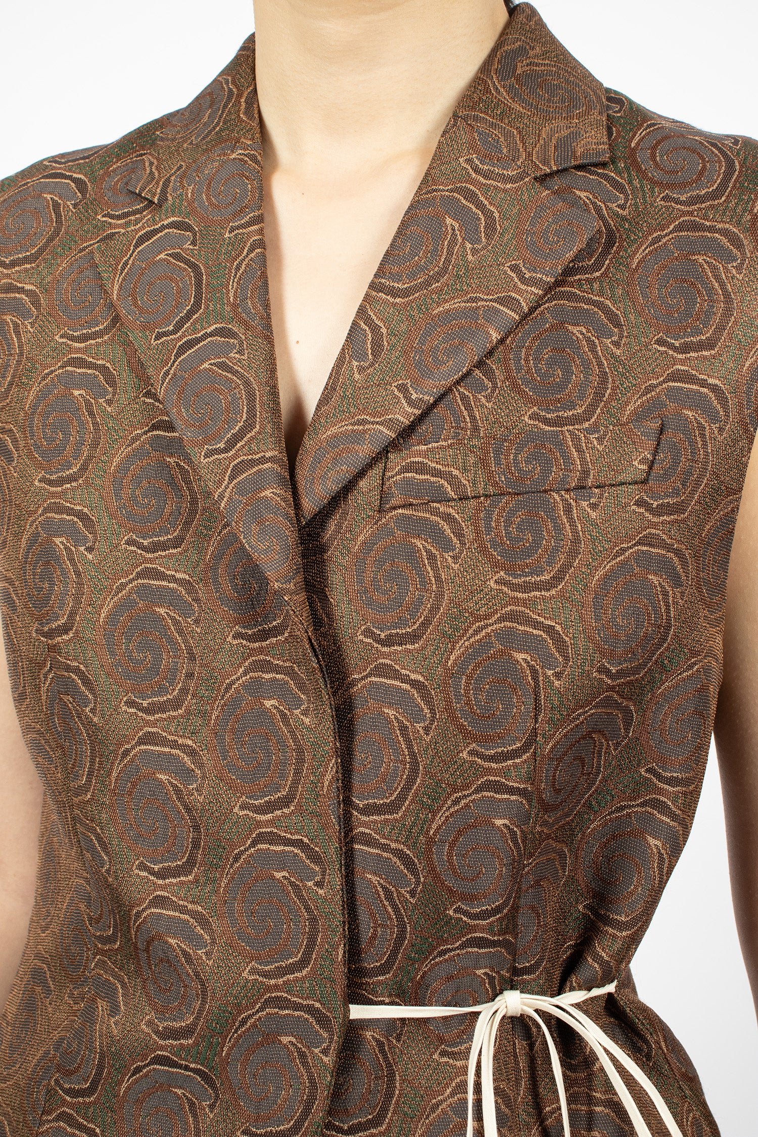 Jacquard Sleeveless Blazer Bottle