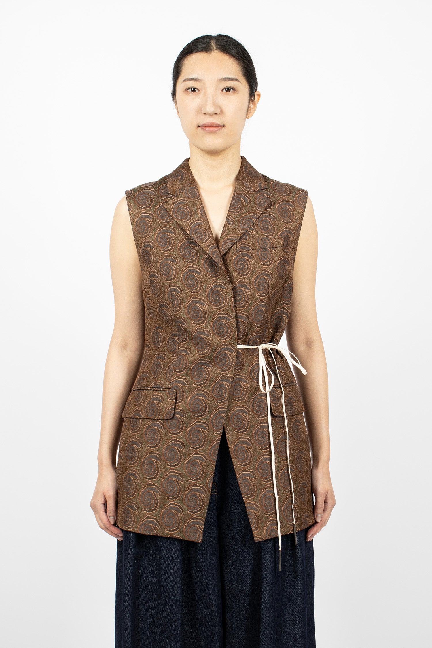 Jacquard Sleeveless Blazer Bottle