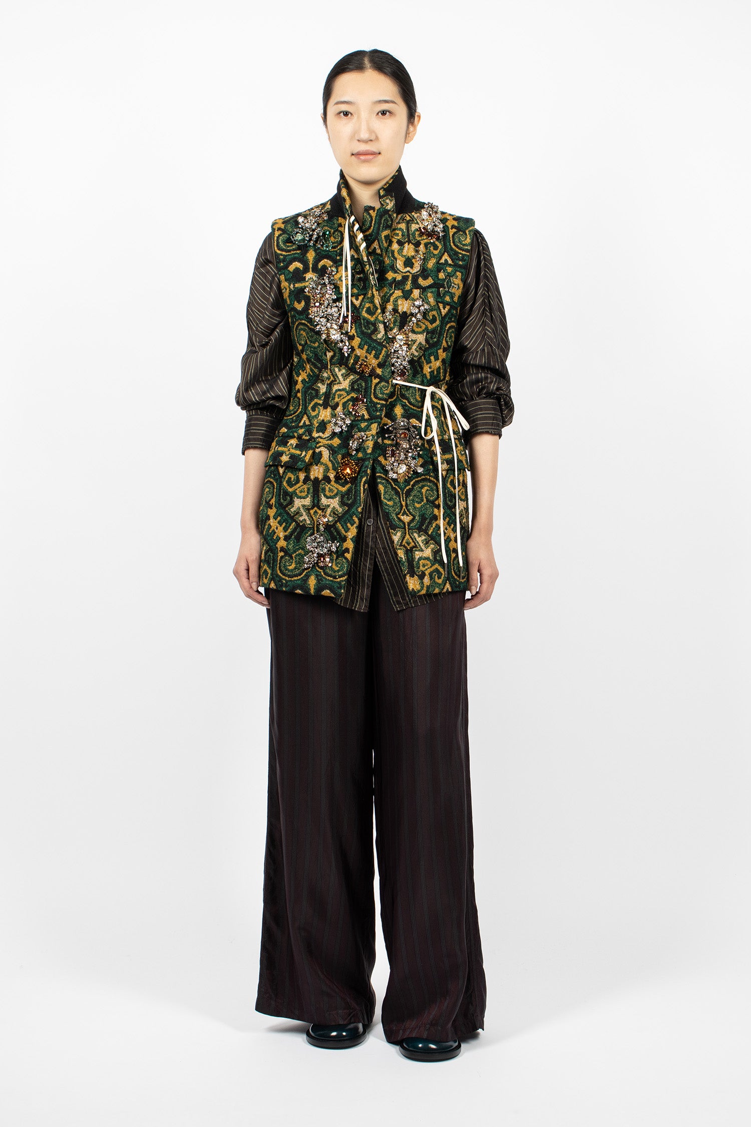 Embellished Sleeveless Blazer Bottle