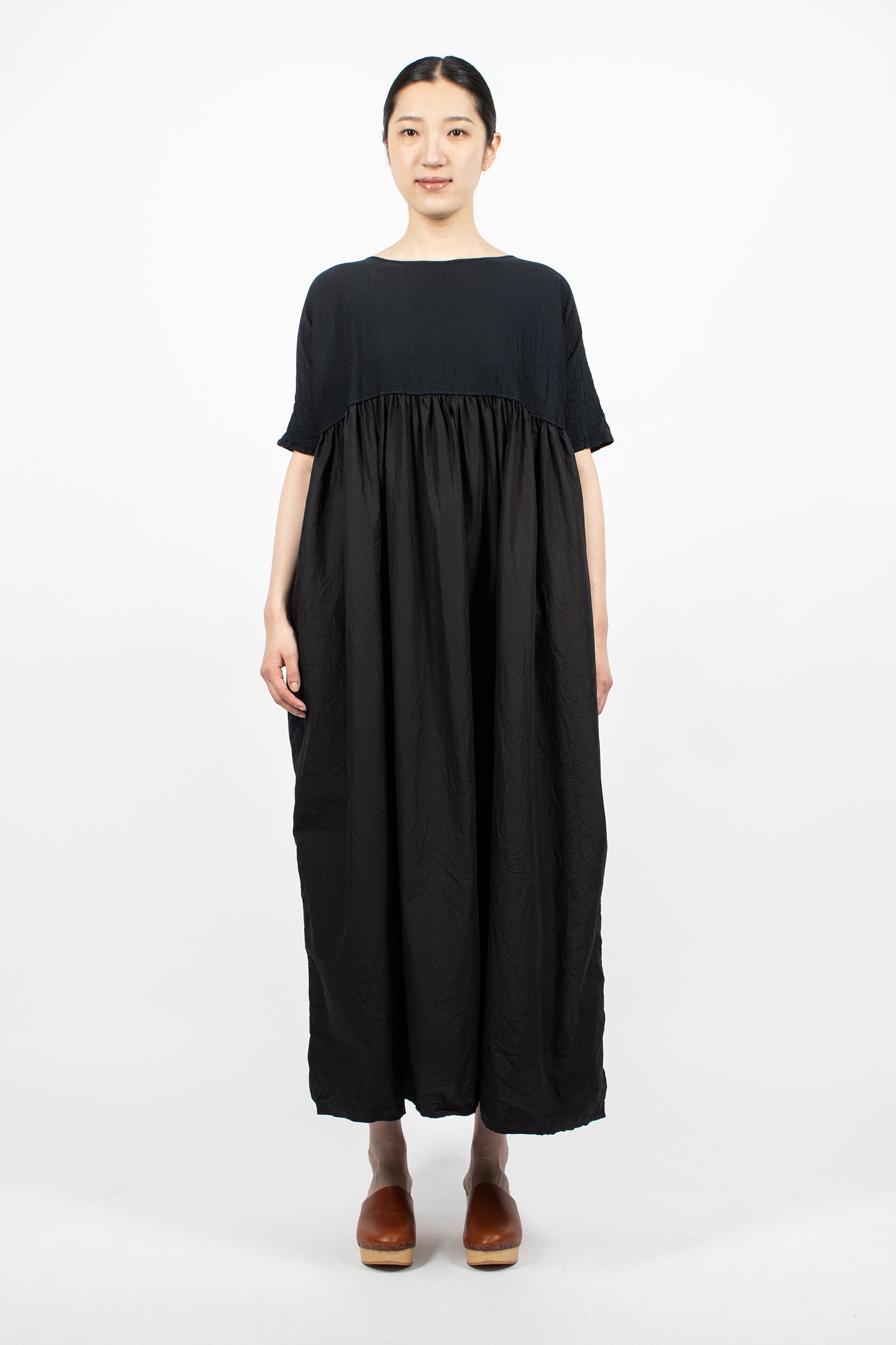Ama Dress Black