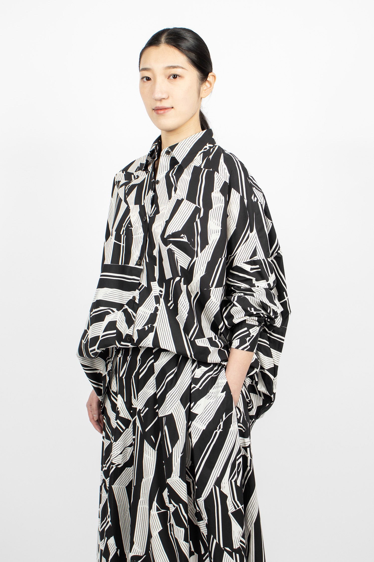 Oversized Cocoon Shirt Black/White Stripe