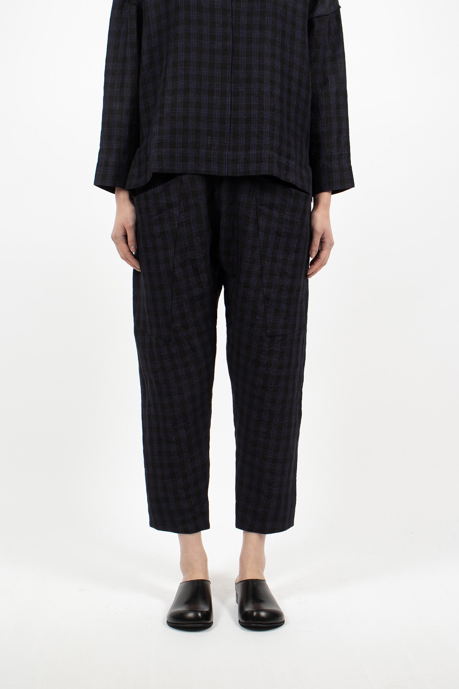 Perfumer Trouser - The Toogood PERFUMER TROUSER Linen Laundered in 