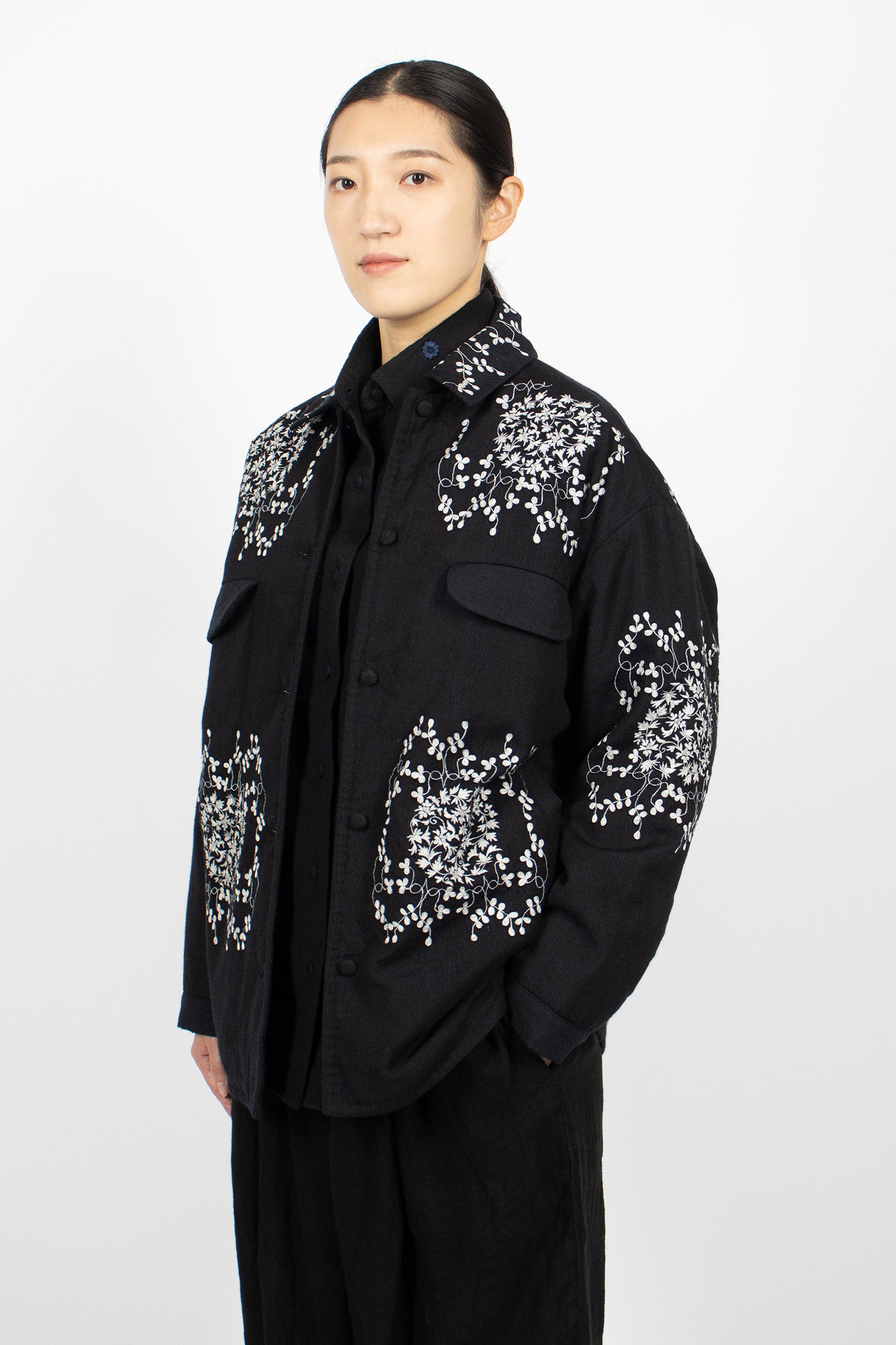 Padded Emblem Flower Embroidered Blouson Black Navy