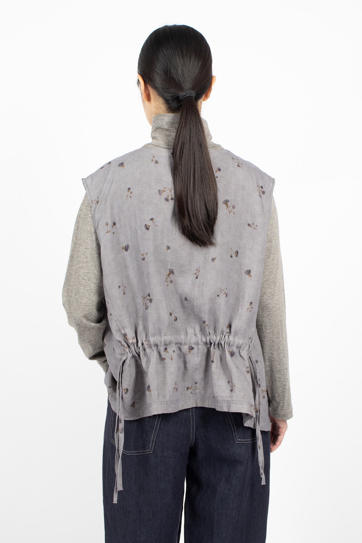 Wildflower Print Sleeveless Blouse Grey Blue