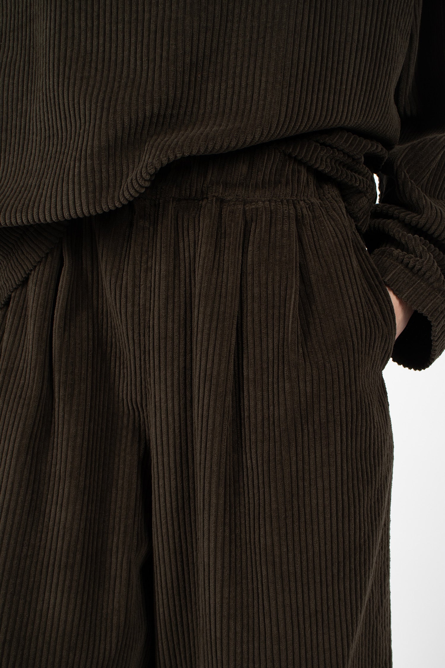 NWD17 Wide Pants Dark Forest