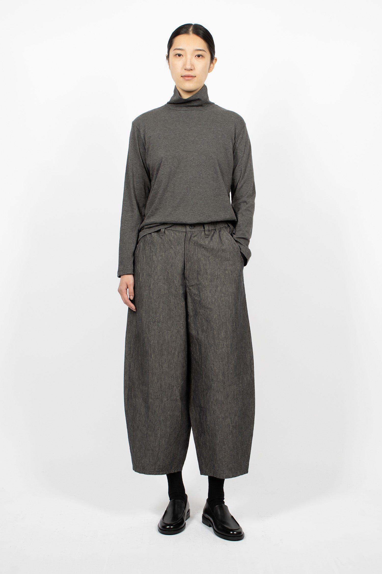 Wide Tapered Pants Grey