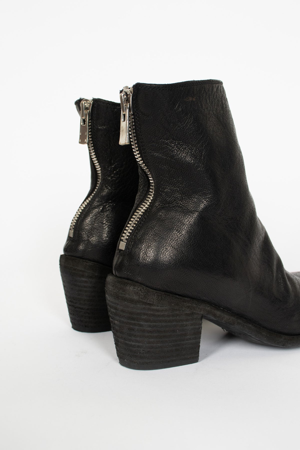 SB06D Full Grain Cuban Heel Back Zip Boot BLKT