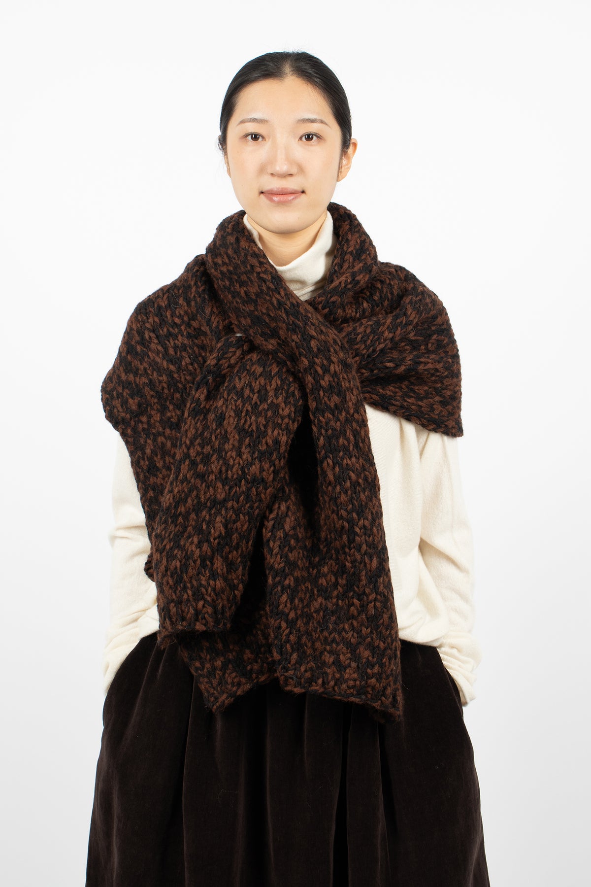 Camille Scarf Black/Brown