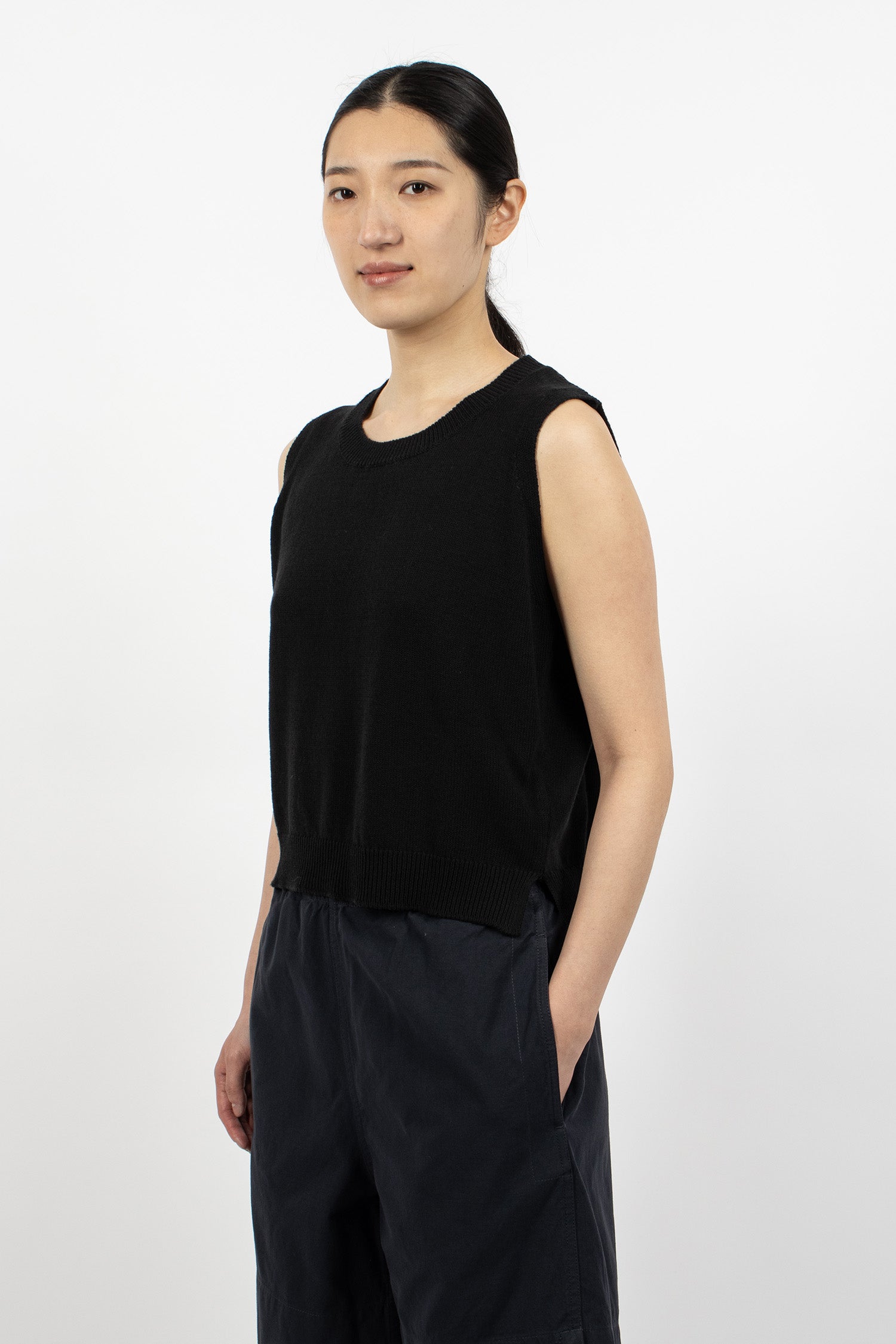 Knitted Tank Top Off-Black