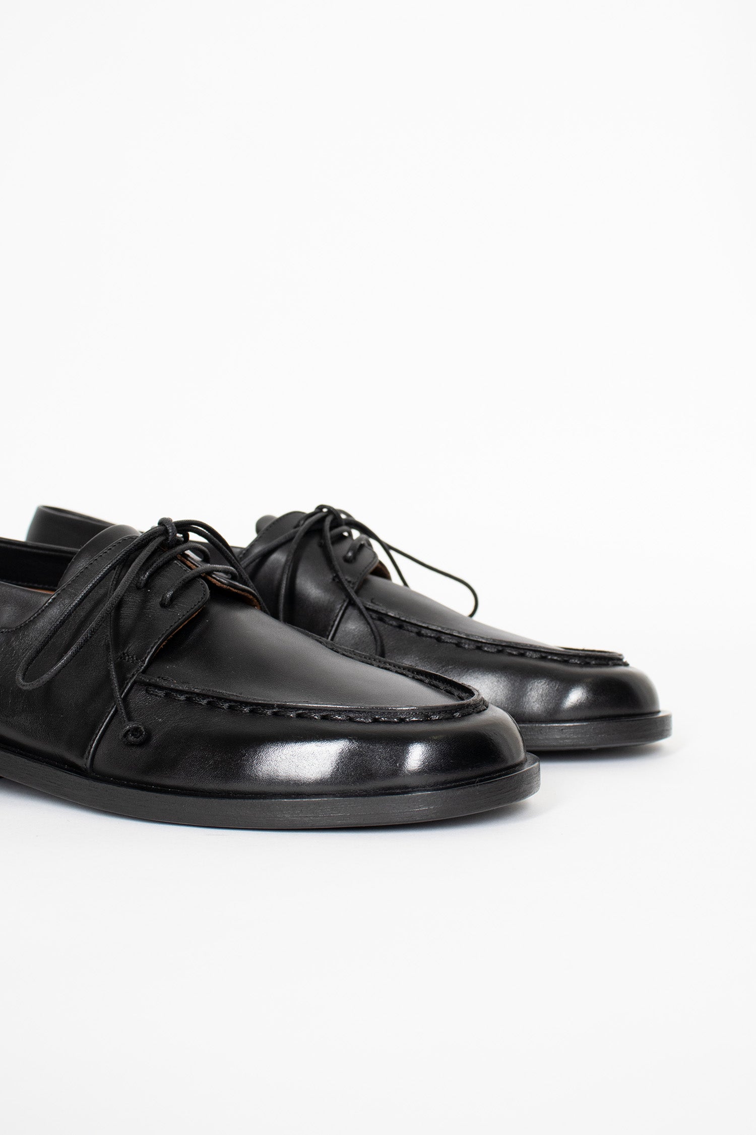 Mocasso Lace Up Loafer Black