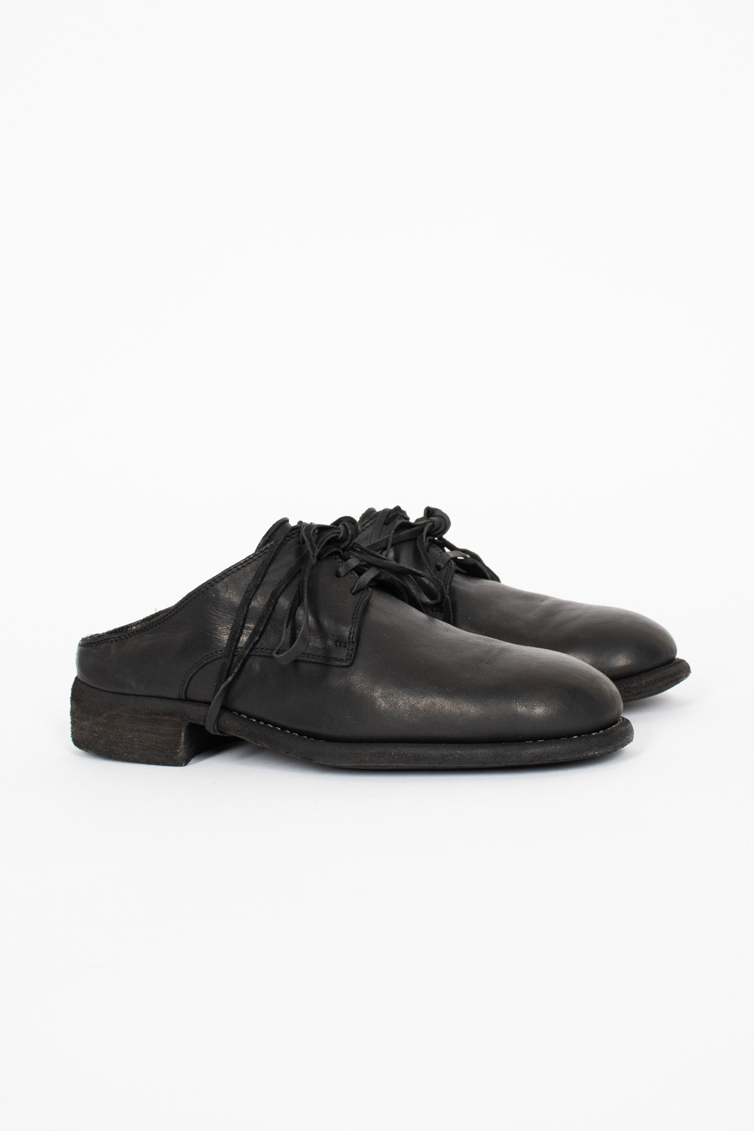 992SB Lace-Up Sabot BLKT