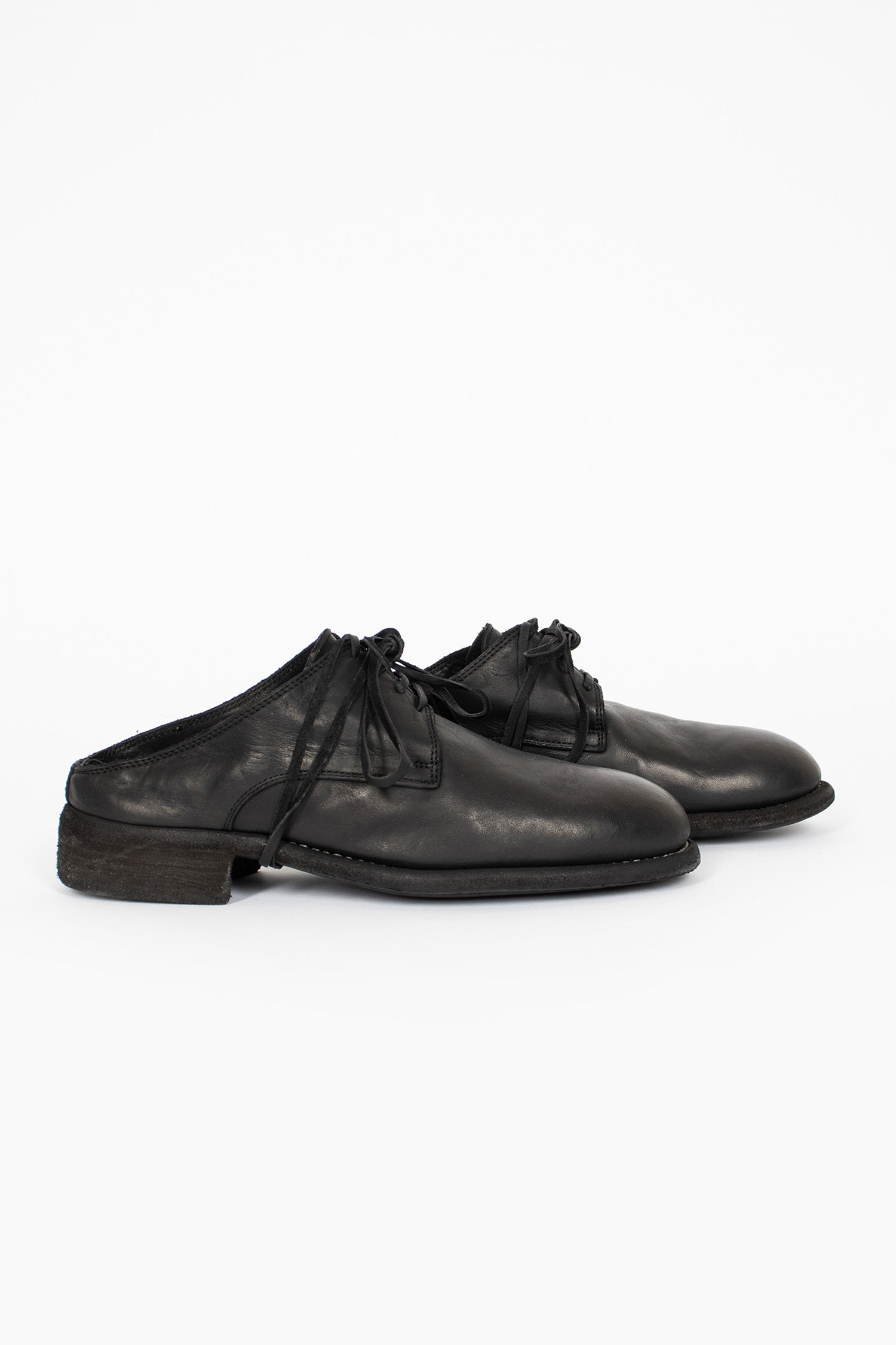 992SB Lace-Up Sabot BLKT