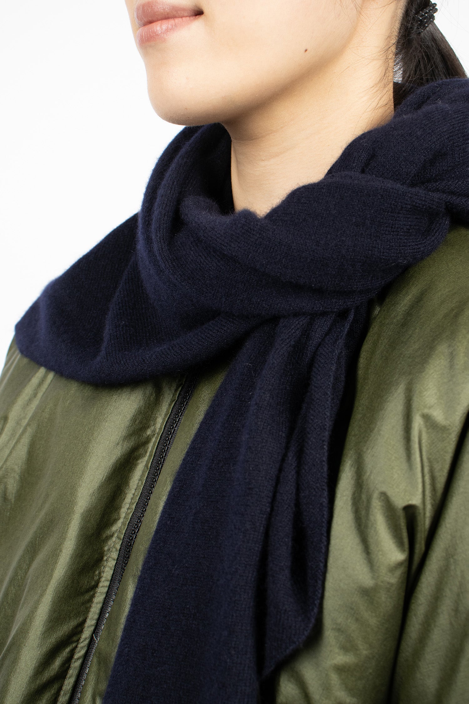 Monk Cashmere Scarf Midnight
