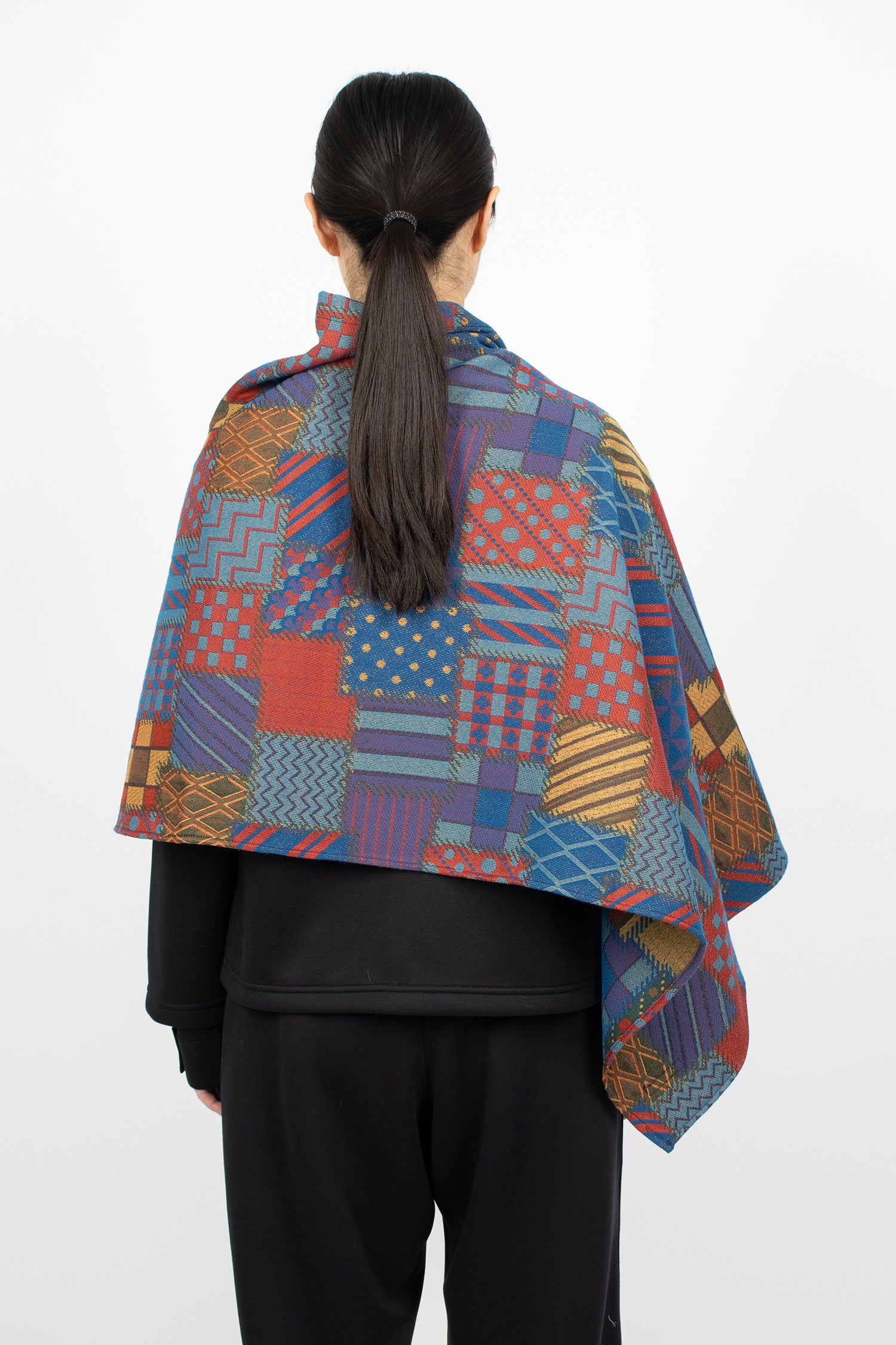 Button Shawl Multicolour Geometric Jacquard
