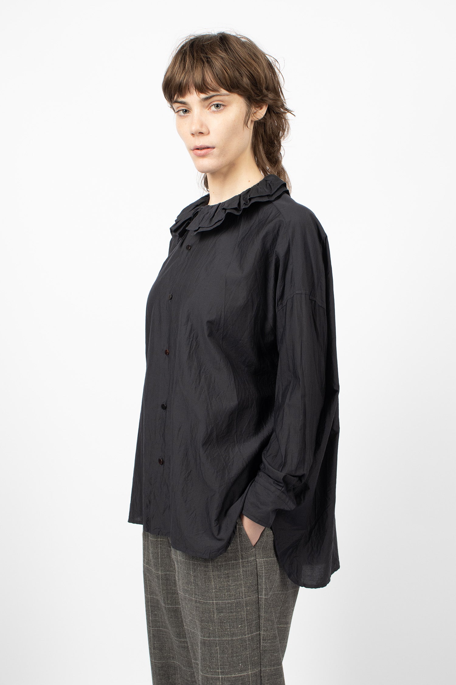 Ruffle Collar Baggy Shirt Black Navy
