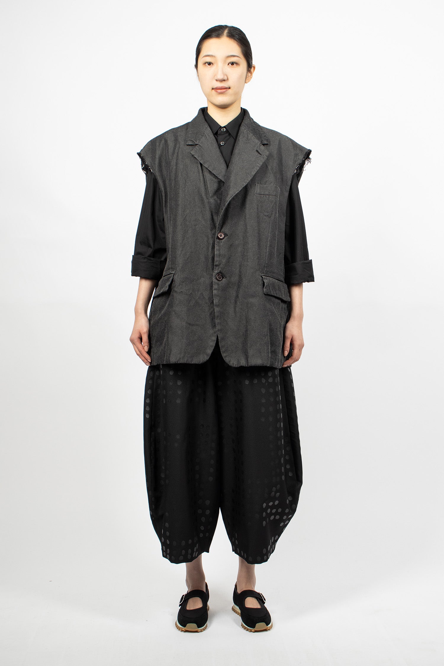 Distressed Sleeveless Jacket Black Twill